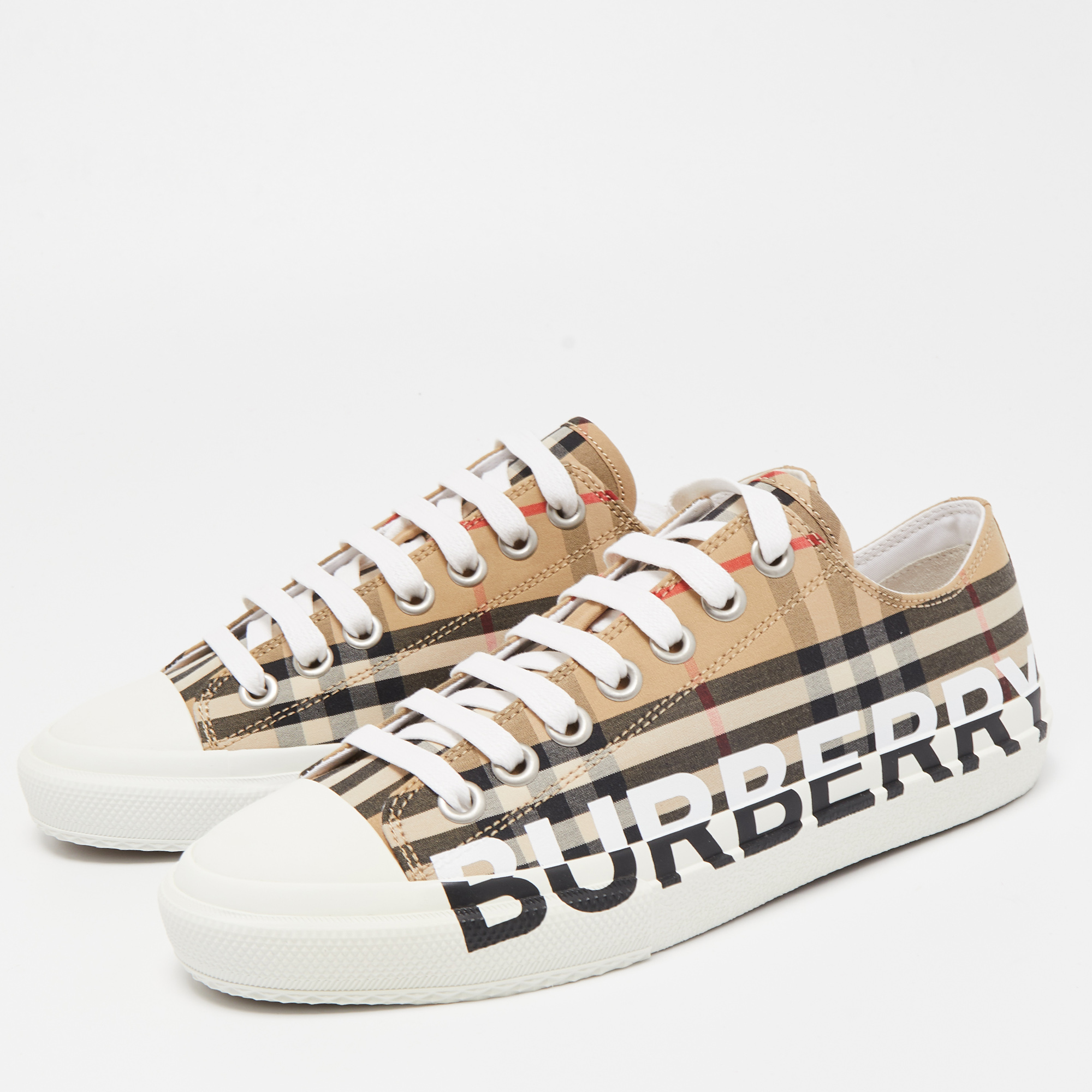 

Burberry Multicolor Nova Check Canvas Cap Toe Low Top Sneakers Size