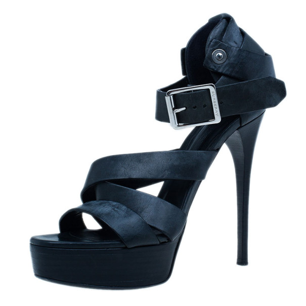 Pre Owned صندل بربري بروسام سيور ومقدمة مرتفعة جلد أسود مقاس 38