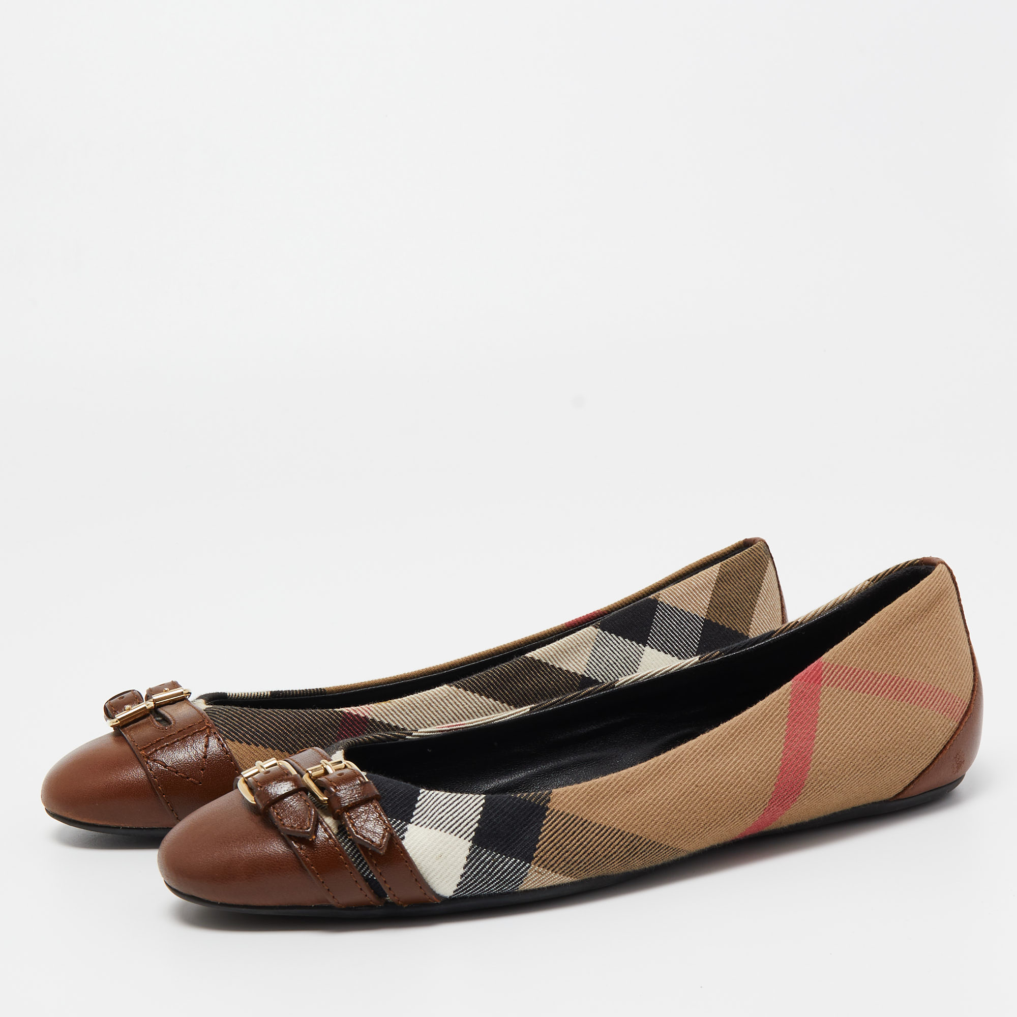 

Burberry Brown House Check Canvas and Leather Buckle Ballet Flats Size