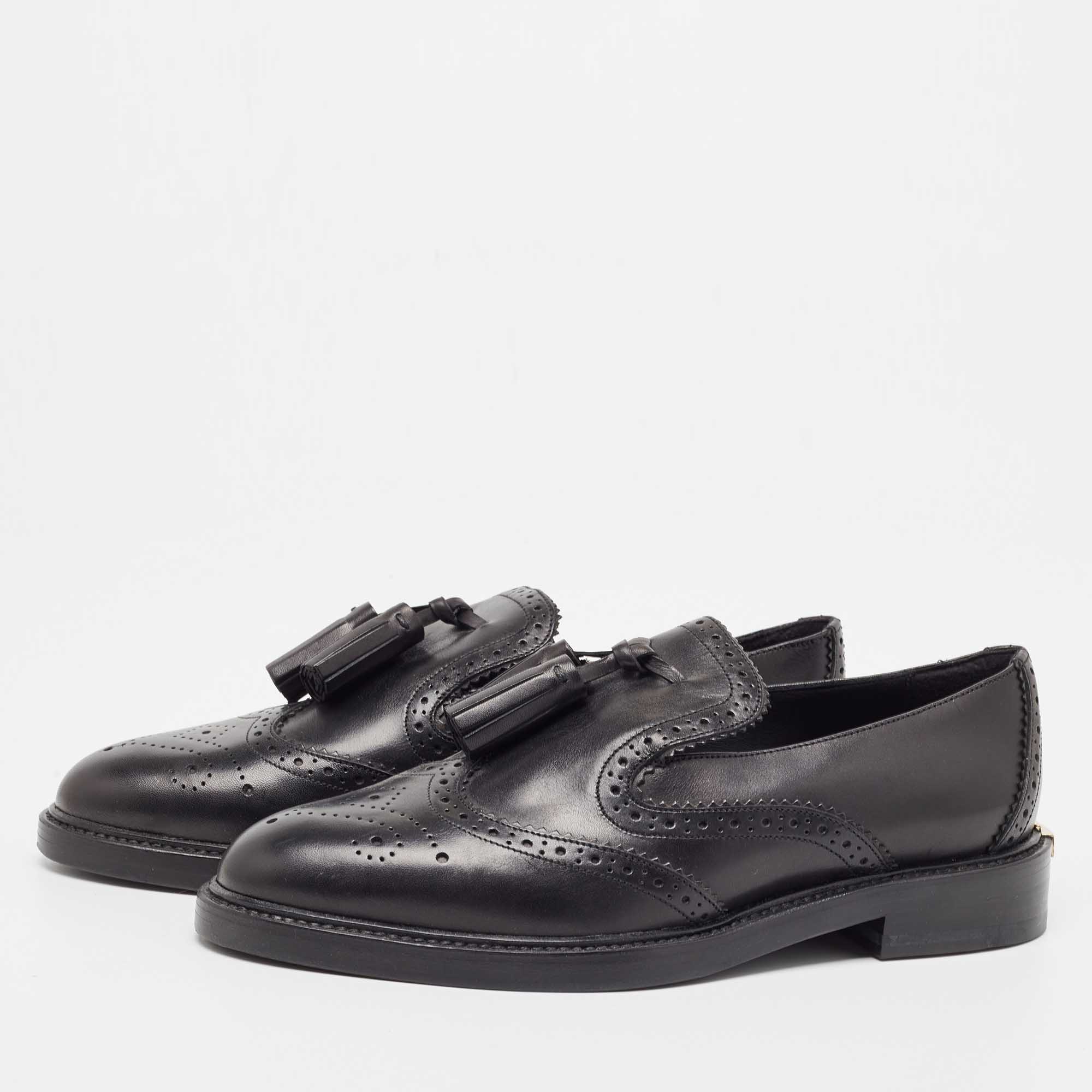 

Burberry Black Brogue Leather Tassel Detail Loafers Size