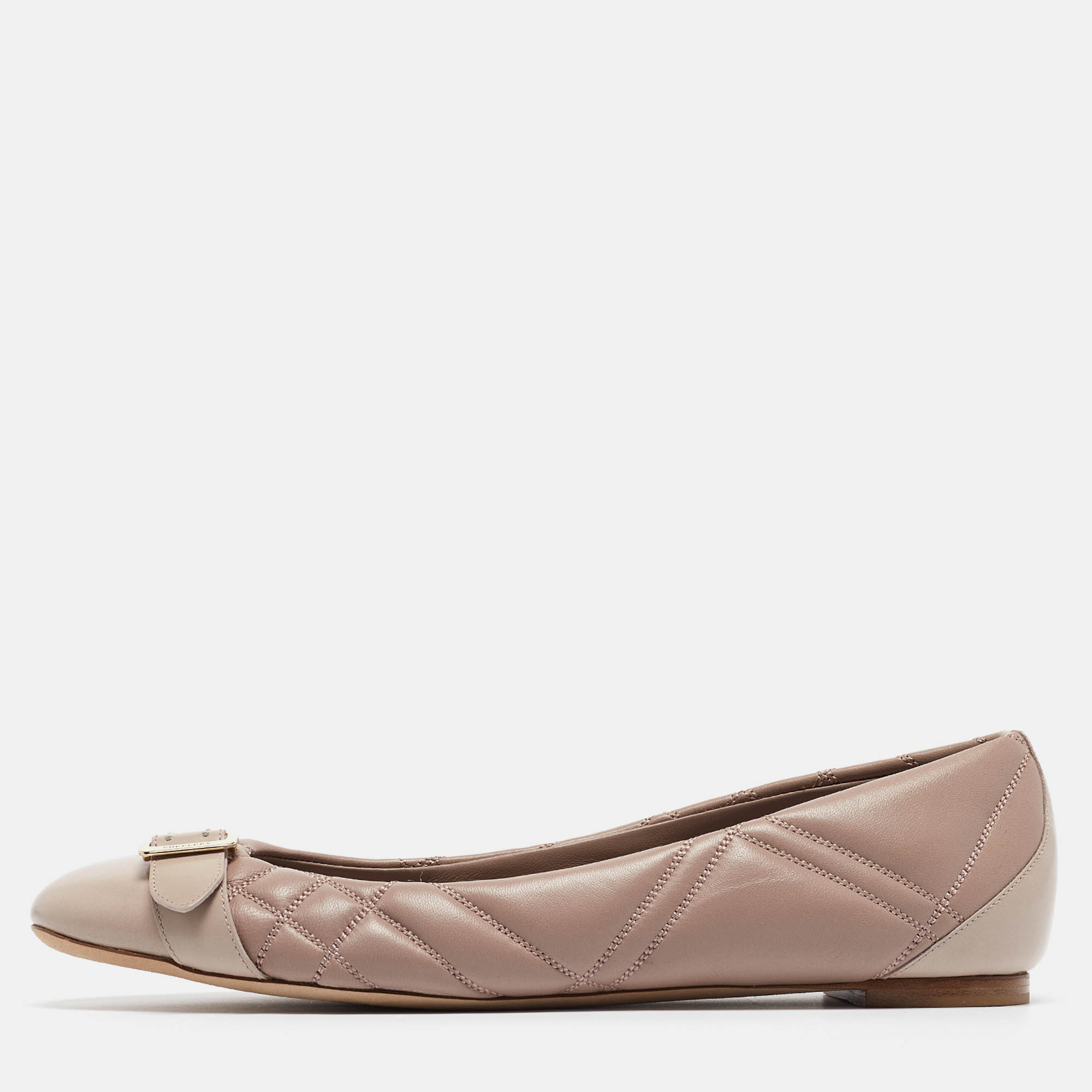 

Burberry Dusty Pink Quilted Leather Buckle Detail Ballet Flats Size