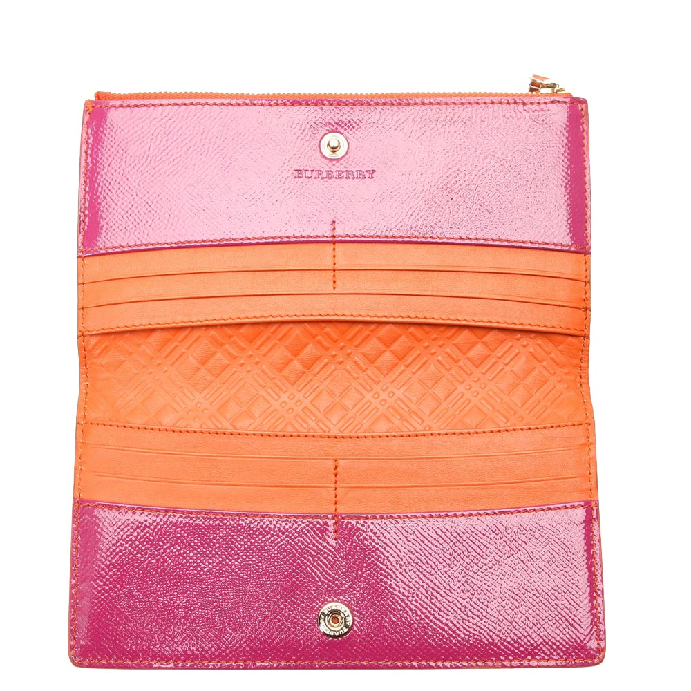 

Burberry Pink Leather Pouch