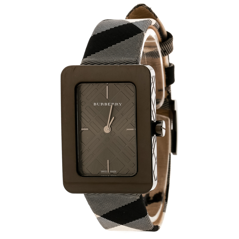 Pre Owned Burberry Black Stainless Steel BU1158 Women's Wristwatch 25 mm