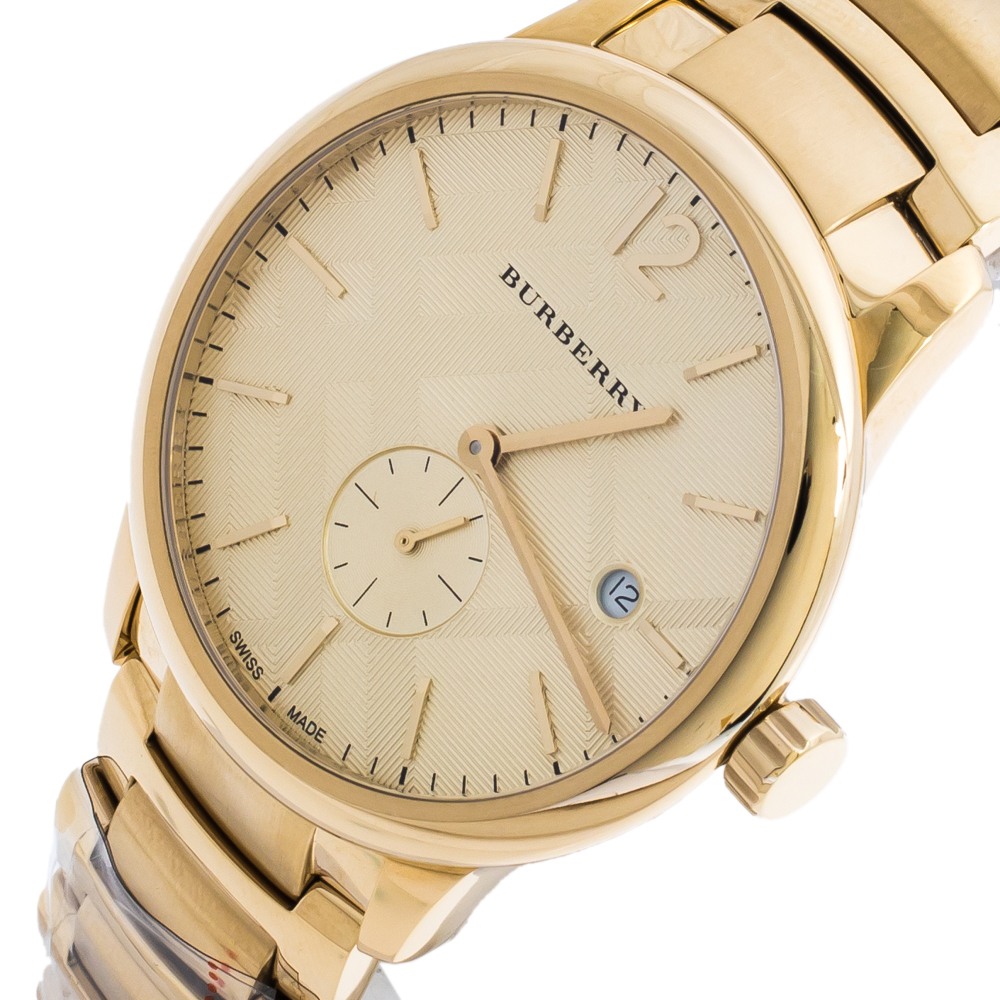 

Burberry Gold Plated Steel BU10006 The Classic Round Gold Mantel Women's Wristwatch