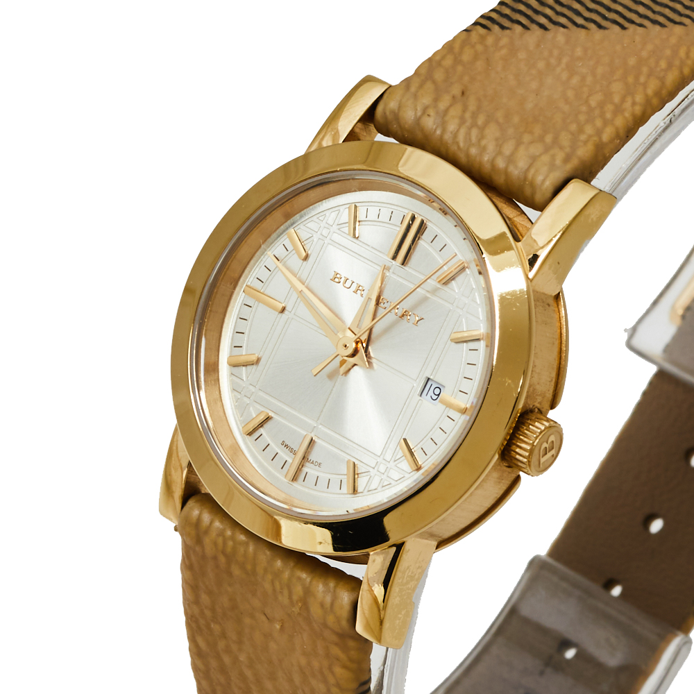 

Burberry Champagne Yellow Gold Tone Stainless Steel Novacheck Canvas BU1399 Women's Wristwatch