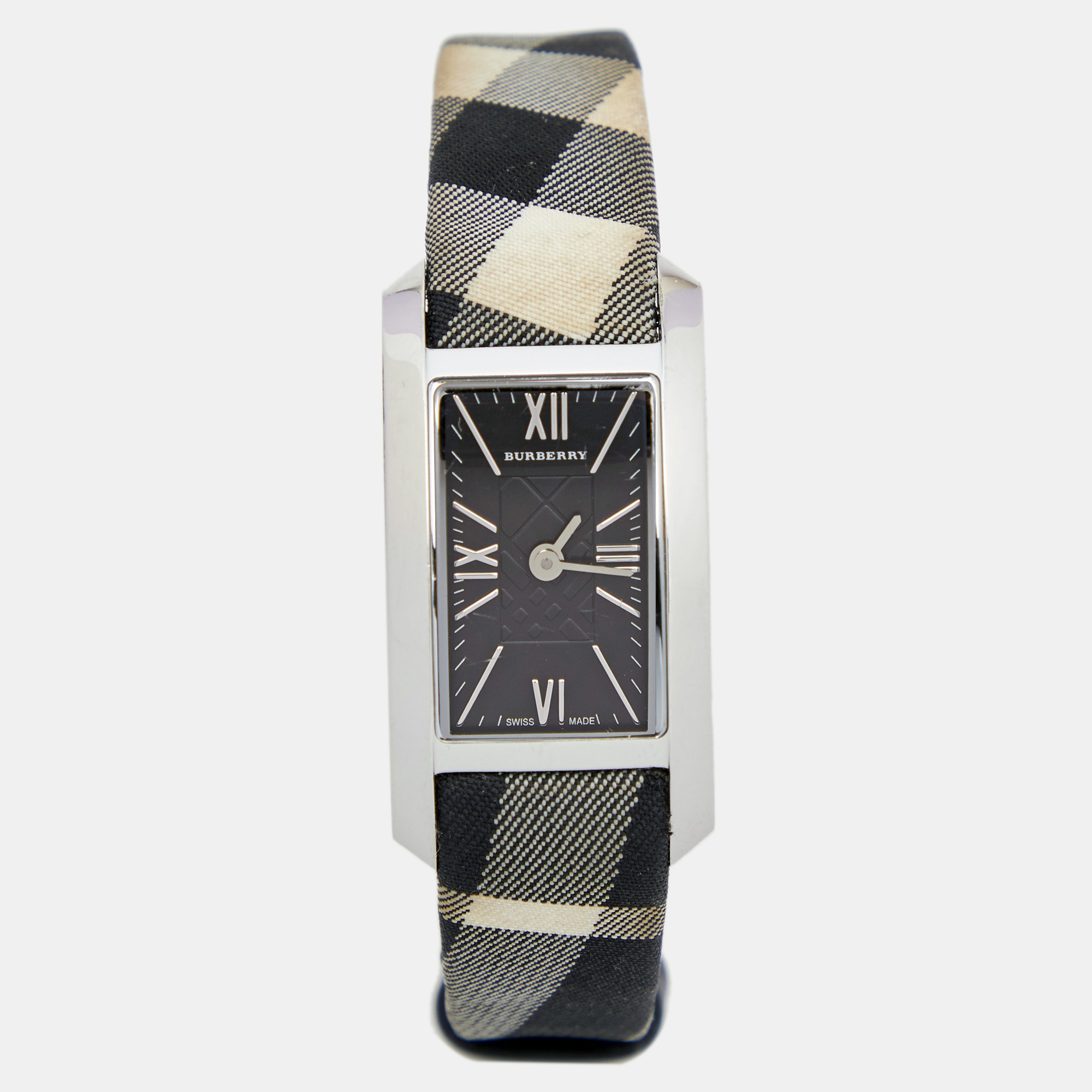 

Burberry Black Stainless Steel Canvas Heritage Nova Check BU1080 Women's Wristwatch, Multicolor
