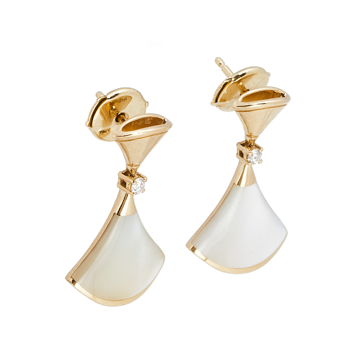 

Bvlgari Divas' Dream Mother of Pearl Diamond 18K Yellow Gold Earrings