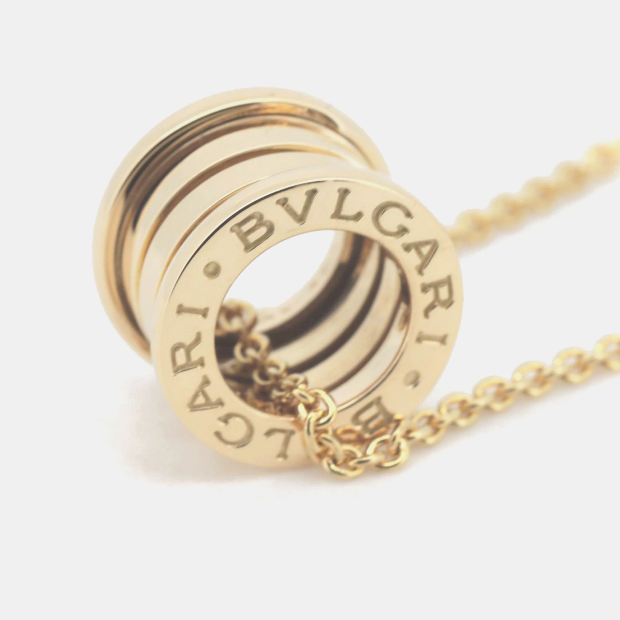 

Bvlgari 18K Yellow Gold B.Zero1 Pendant Necklace