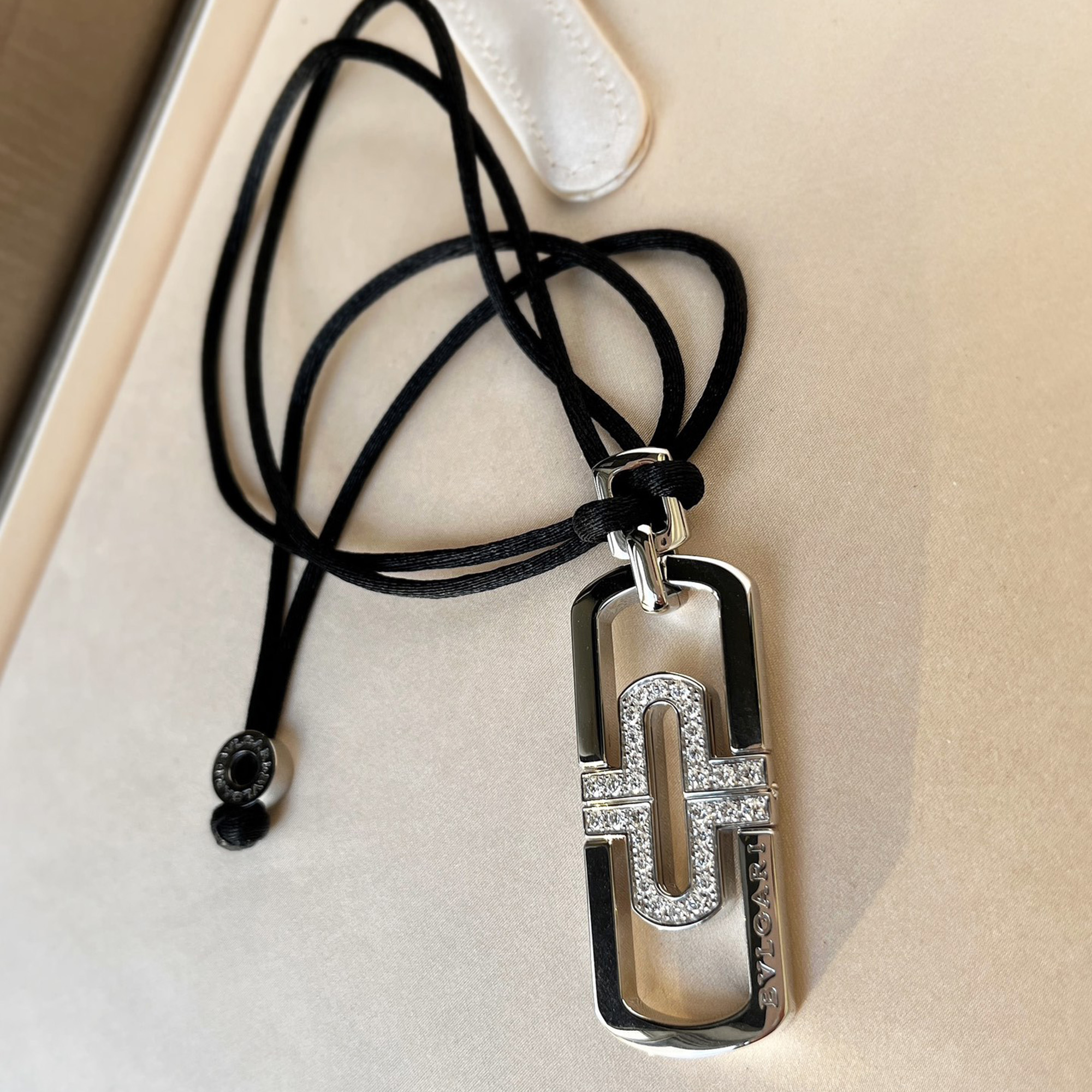 

Bvlgari 18K White Gold and Diamond Paper Clip Necklace