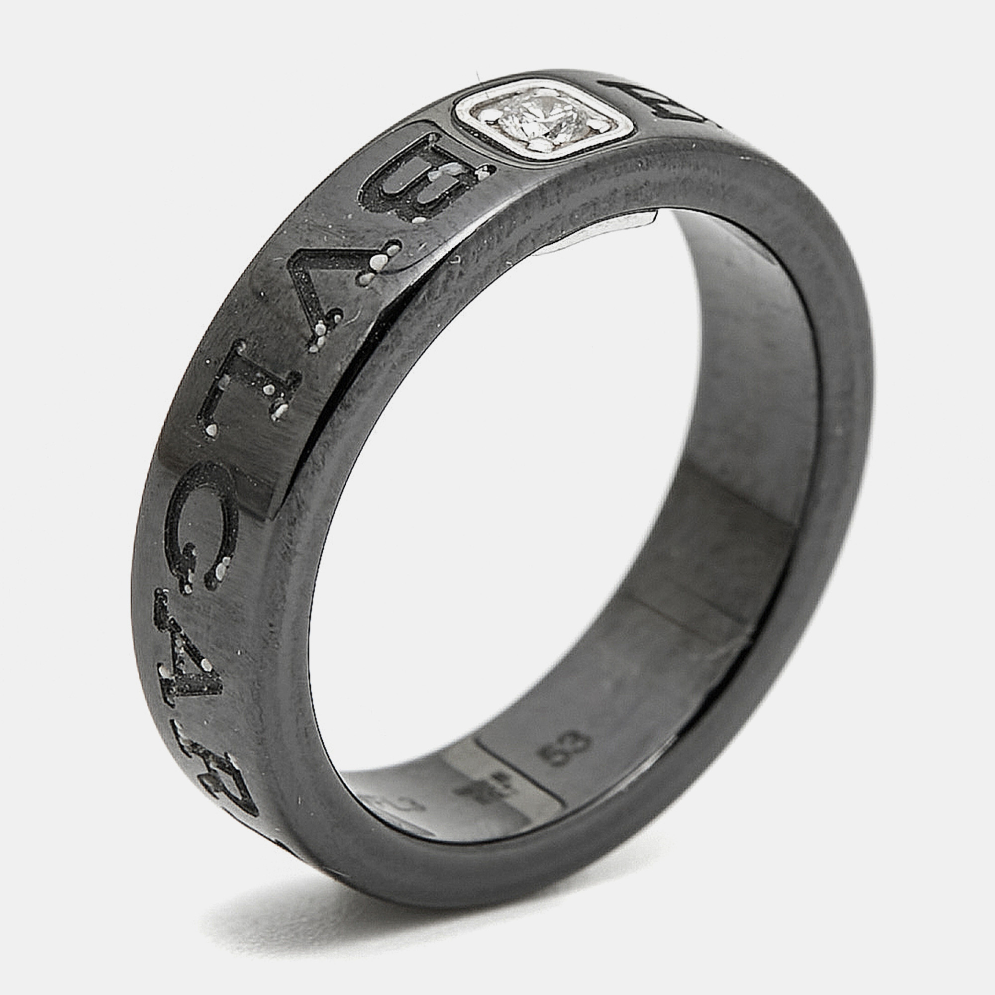 

Bvlgari Bvlgari Ceramic Diamond 18k White Gold Ring Size