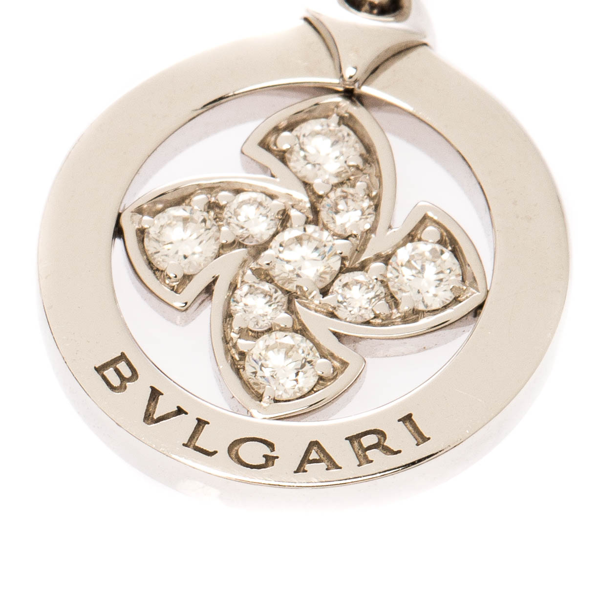 

Bvlgari Diamond Flower 18k White Gold Pendant Charm