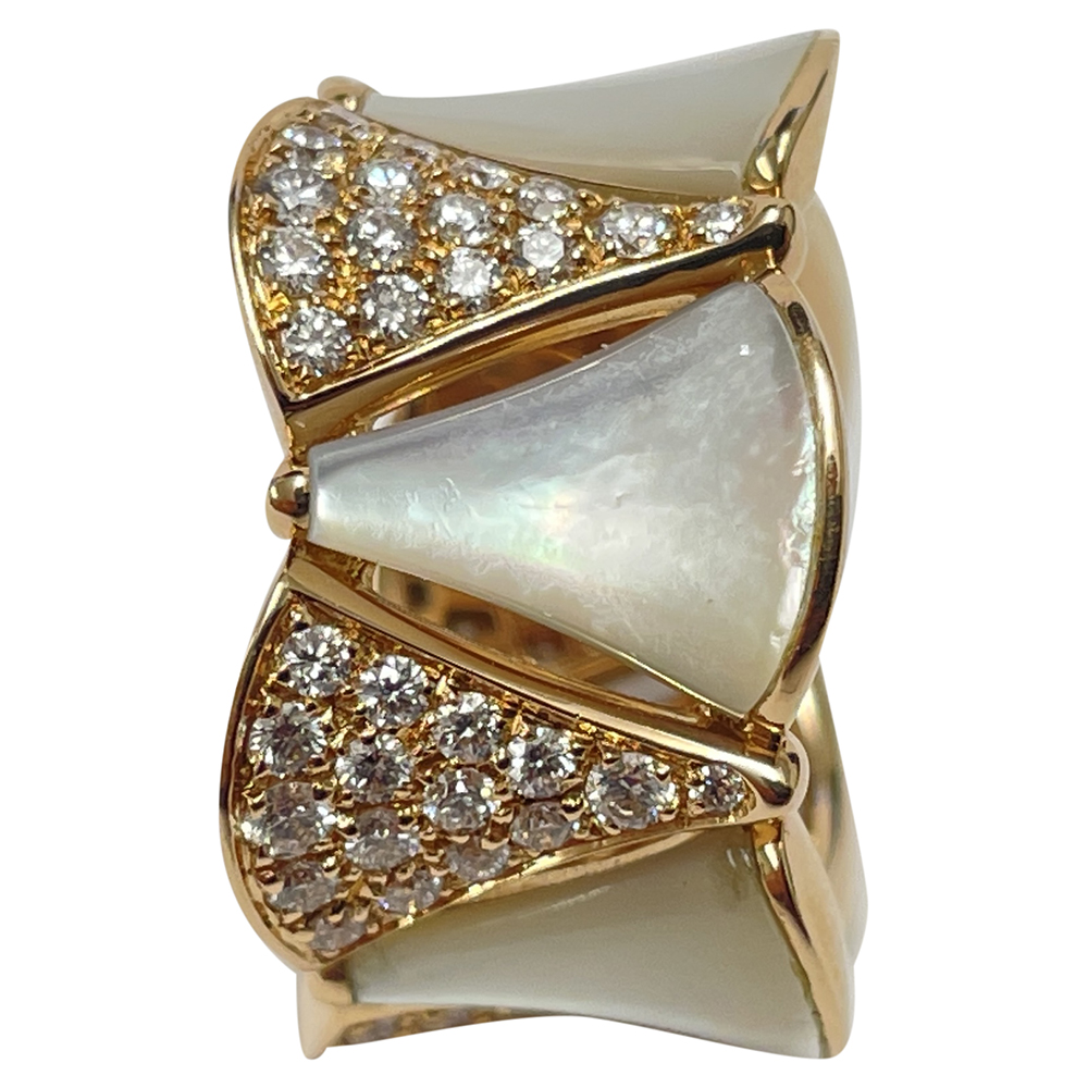 

Bvlgari 18K Rose Gold Diamond & Mother of Pearl Ring Size EU 50