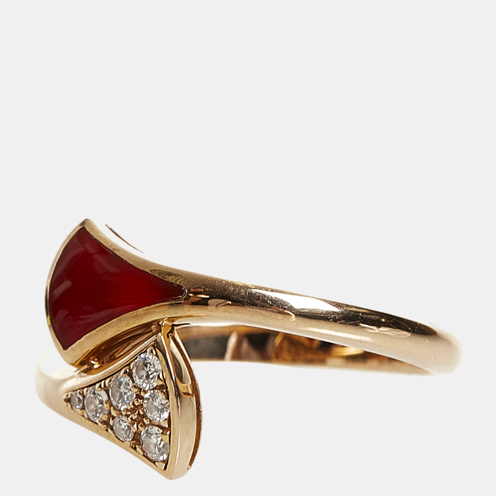 

Bvlgari Gold/Red Divas Dream Ring in Rose Gold White Diamonds and Carnelian Ring Size EU -US 6.75