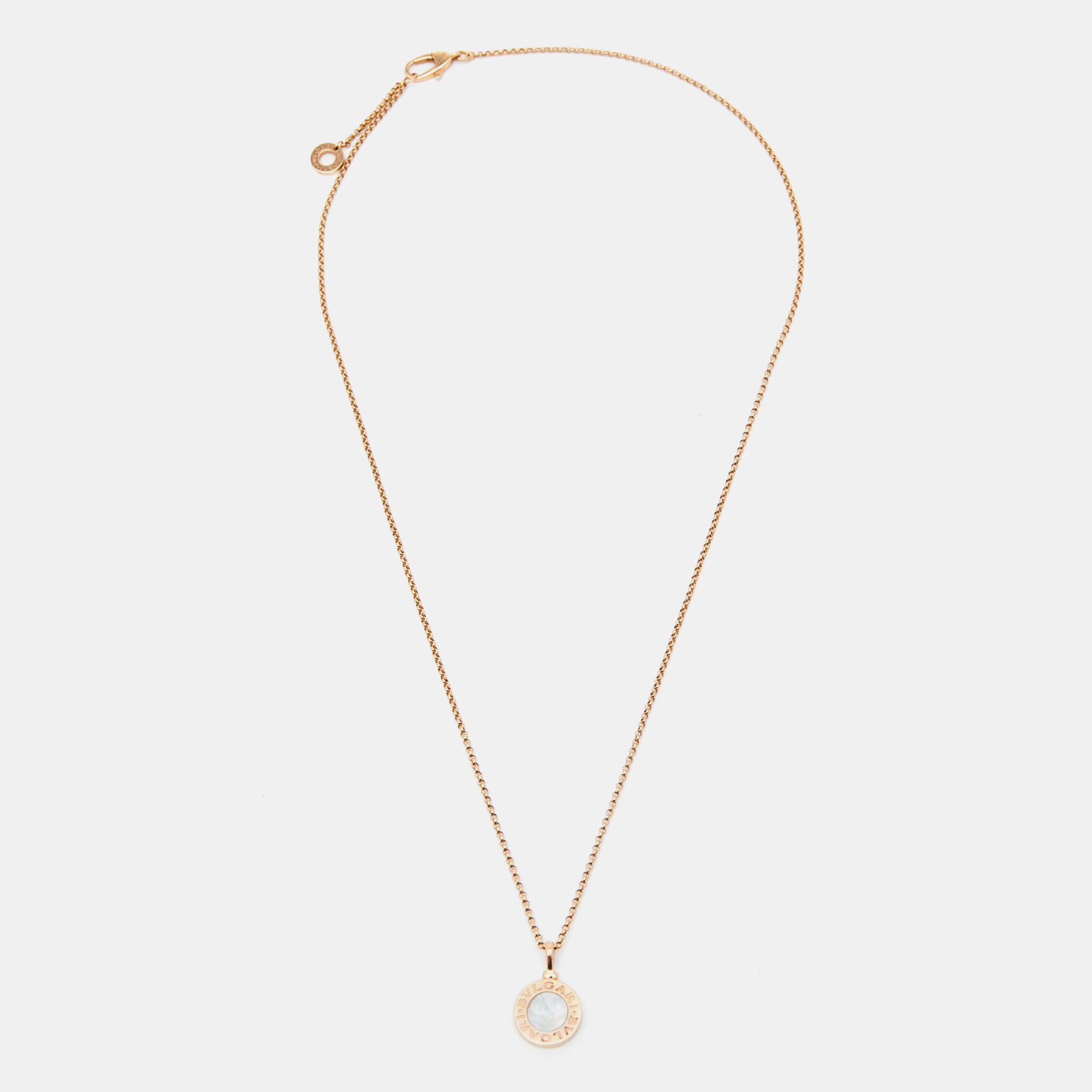 

Bvlgari Bvlgari Mother of Pearl 18k Rose Gold Pendant Necklace