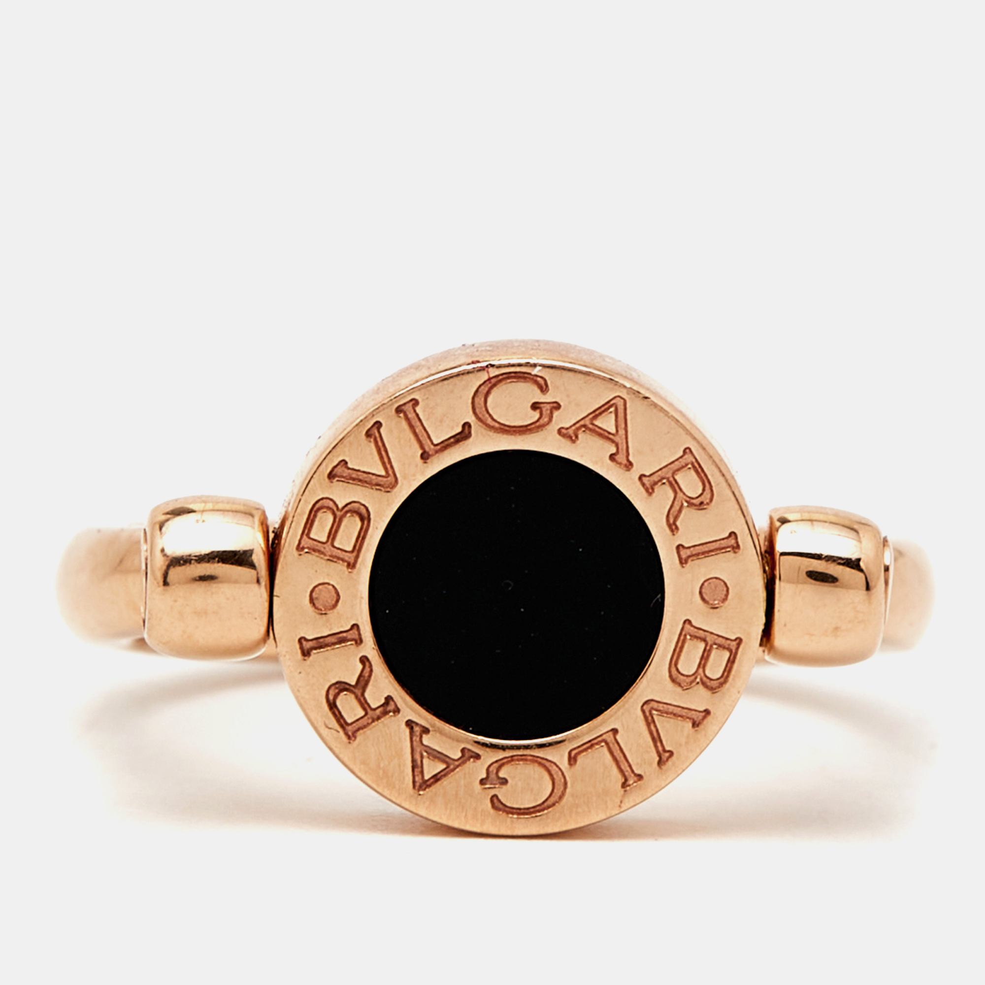 

Bvlgari Bvlgari Mother of Pearl Onyx 18k Rose Gold Flip Ring Size