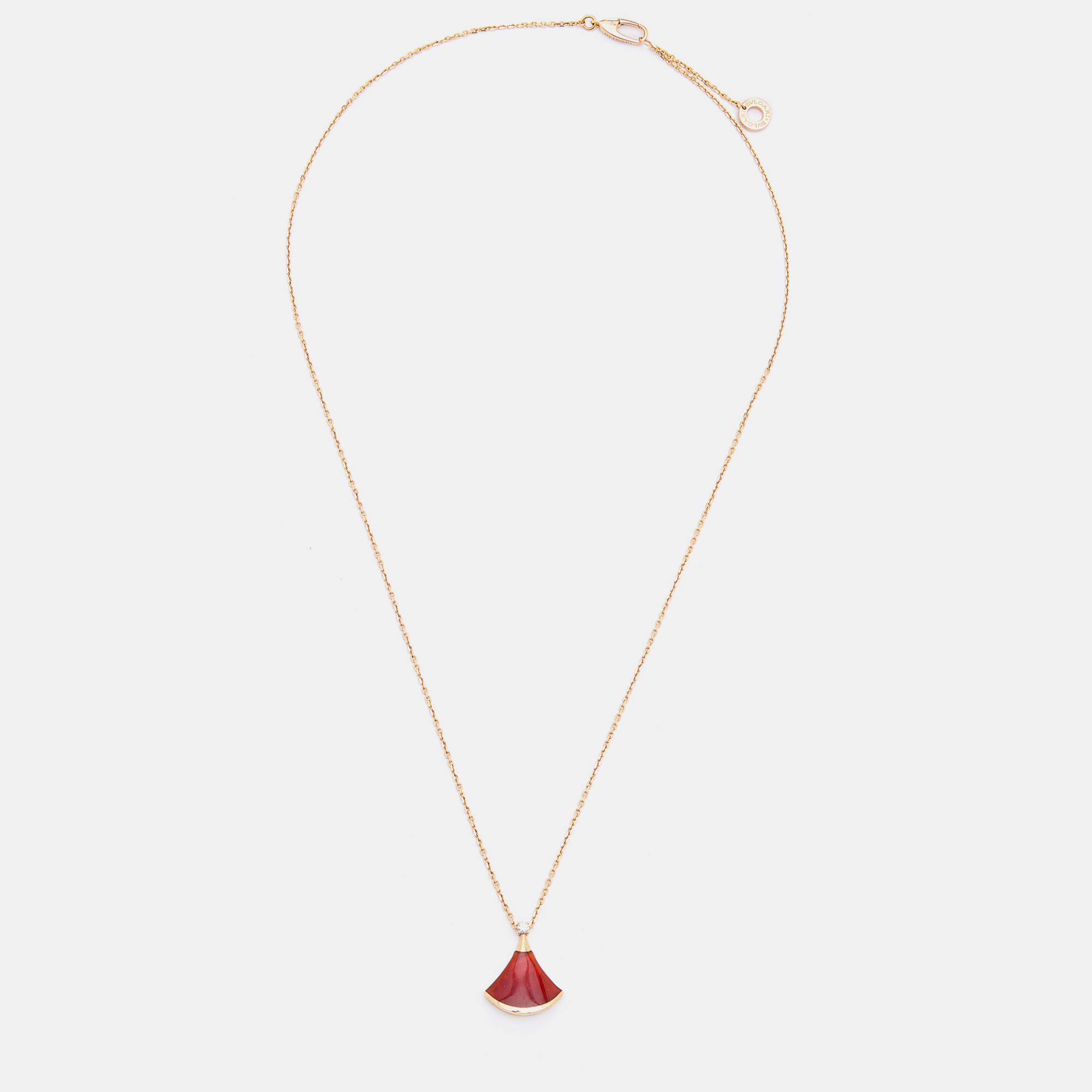 

Bvlgari Divas' Dream Carnelian Diamond 18k Rose Gold Pendant Necklace