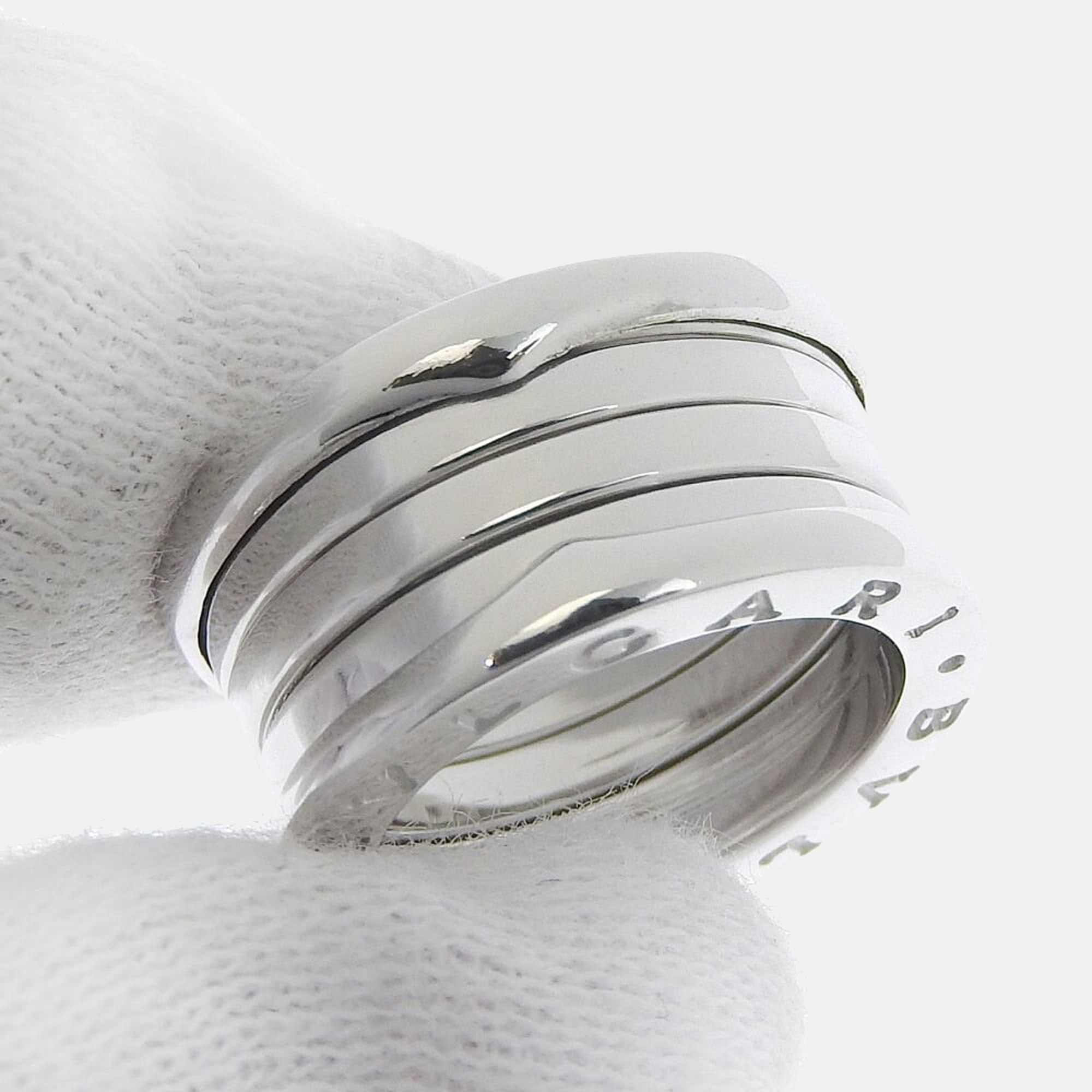 

Bvlgari B.Zero1 18K White Gold Ring EU 46, Silver