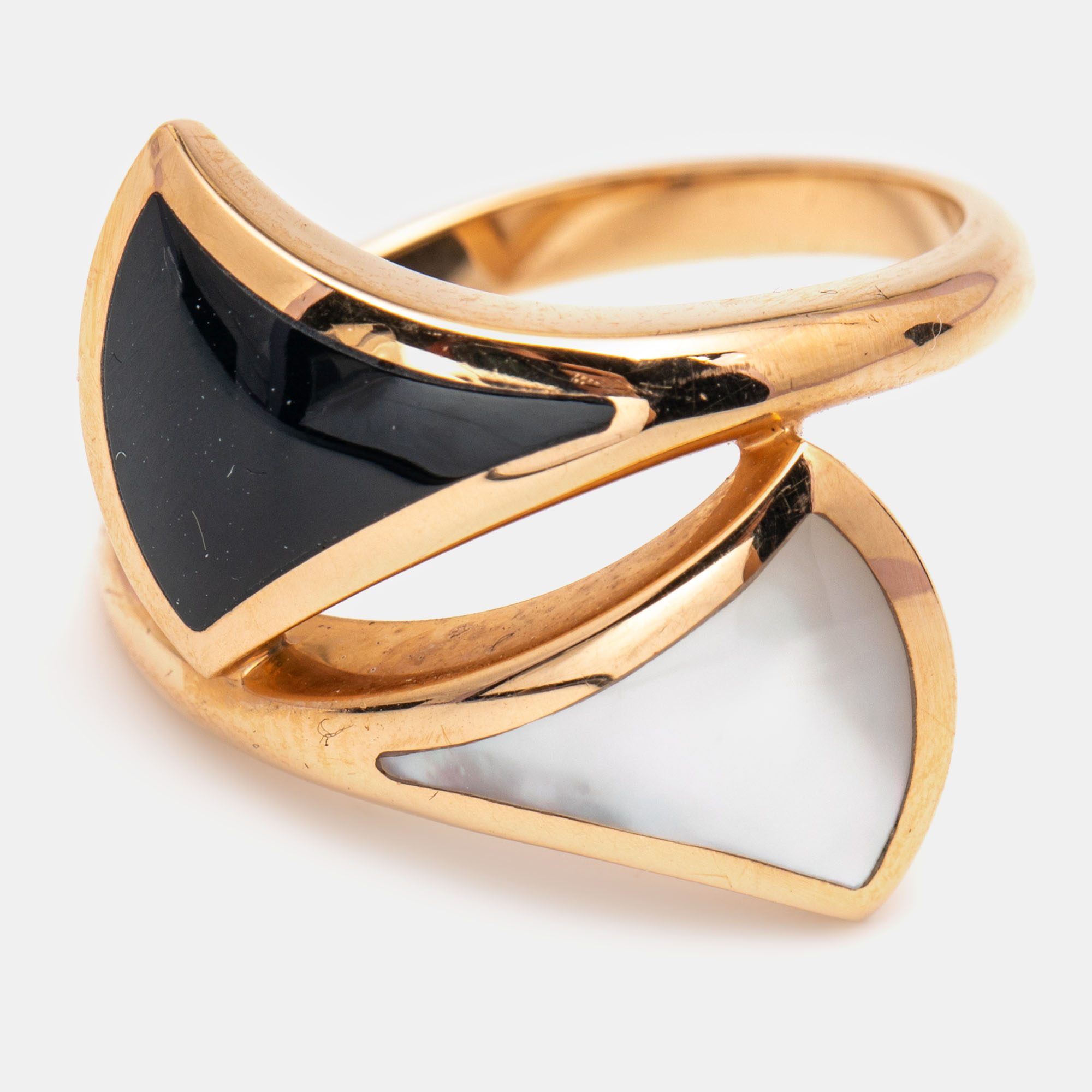 

Bvlgari Divas' Dream Onyx Mother of Pearl 18k Rose Gold Ring Size