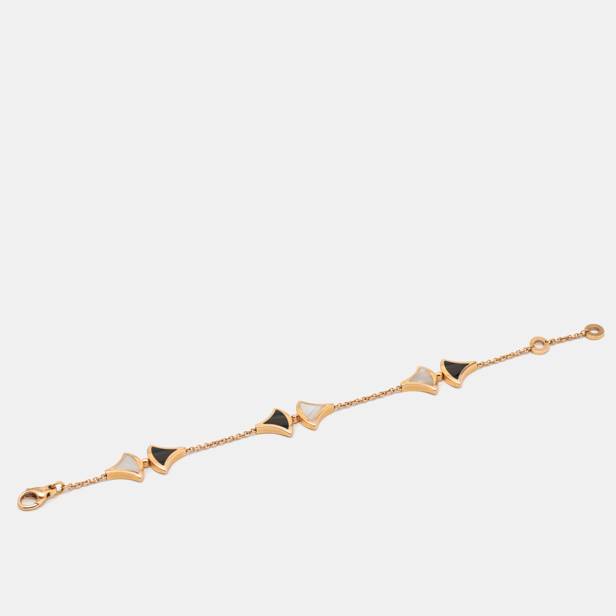 

Bvlgari Divas' Dream Onyx Mother of Pearl 18k Rose Gold Bracelet