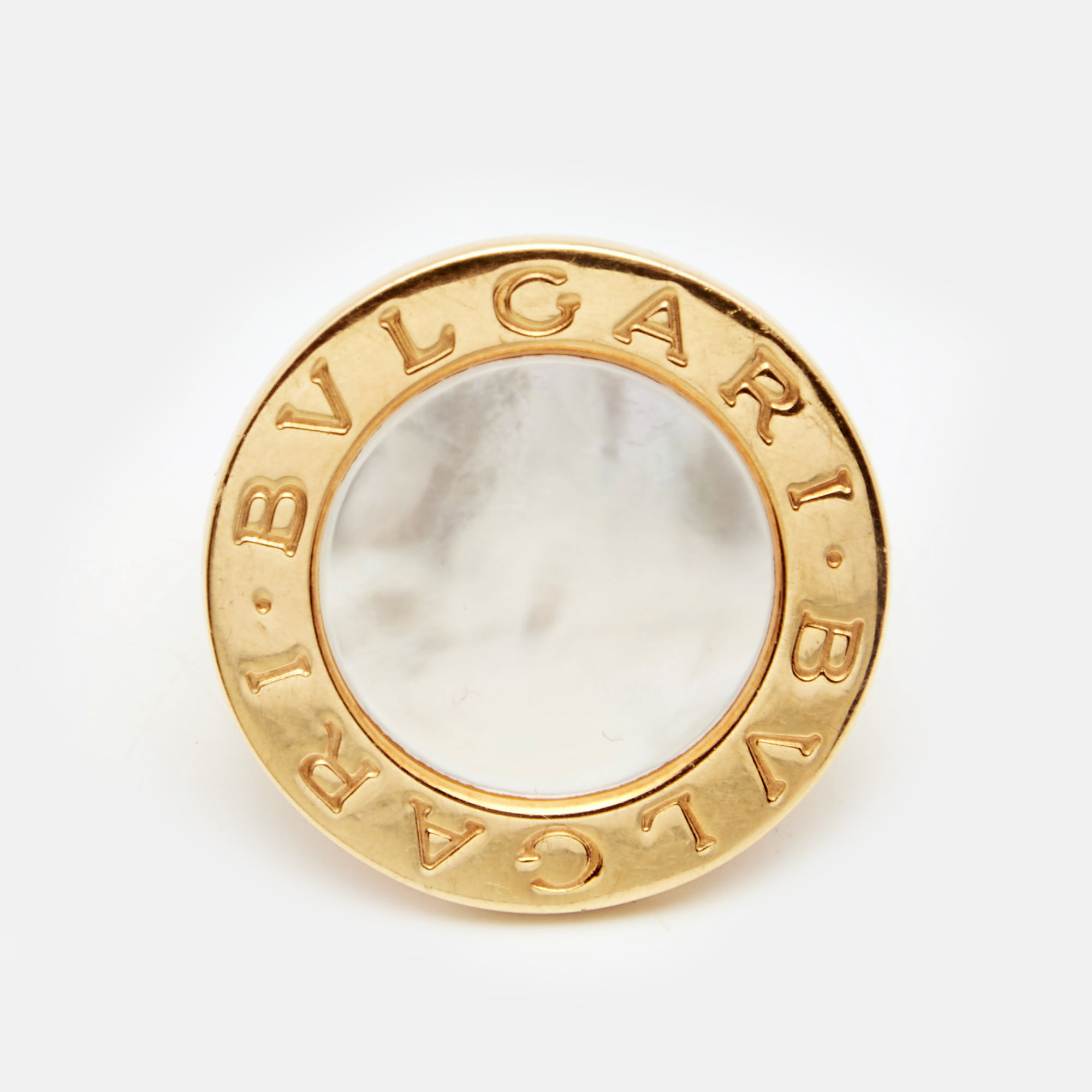 

Bvlgari Bvlgari Bvlgari Mother of Pearl 18k Yellow Gold Ring Size