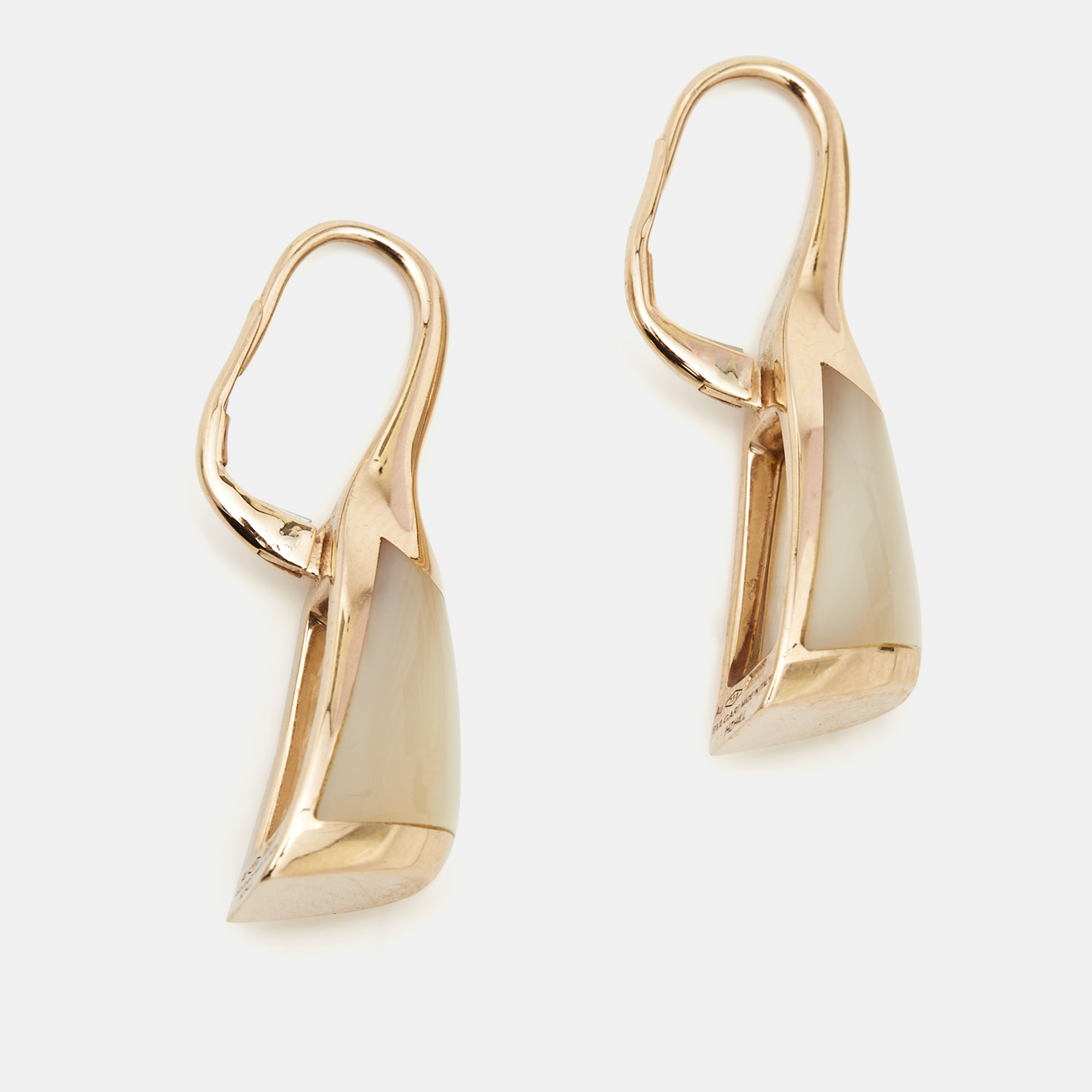 

Bvlgari MVSA Mother of Pearl 18k Rose Gold Earrings