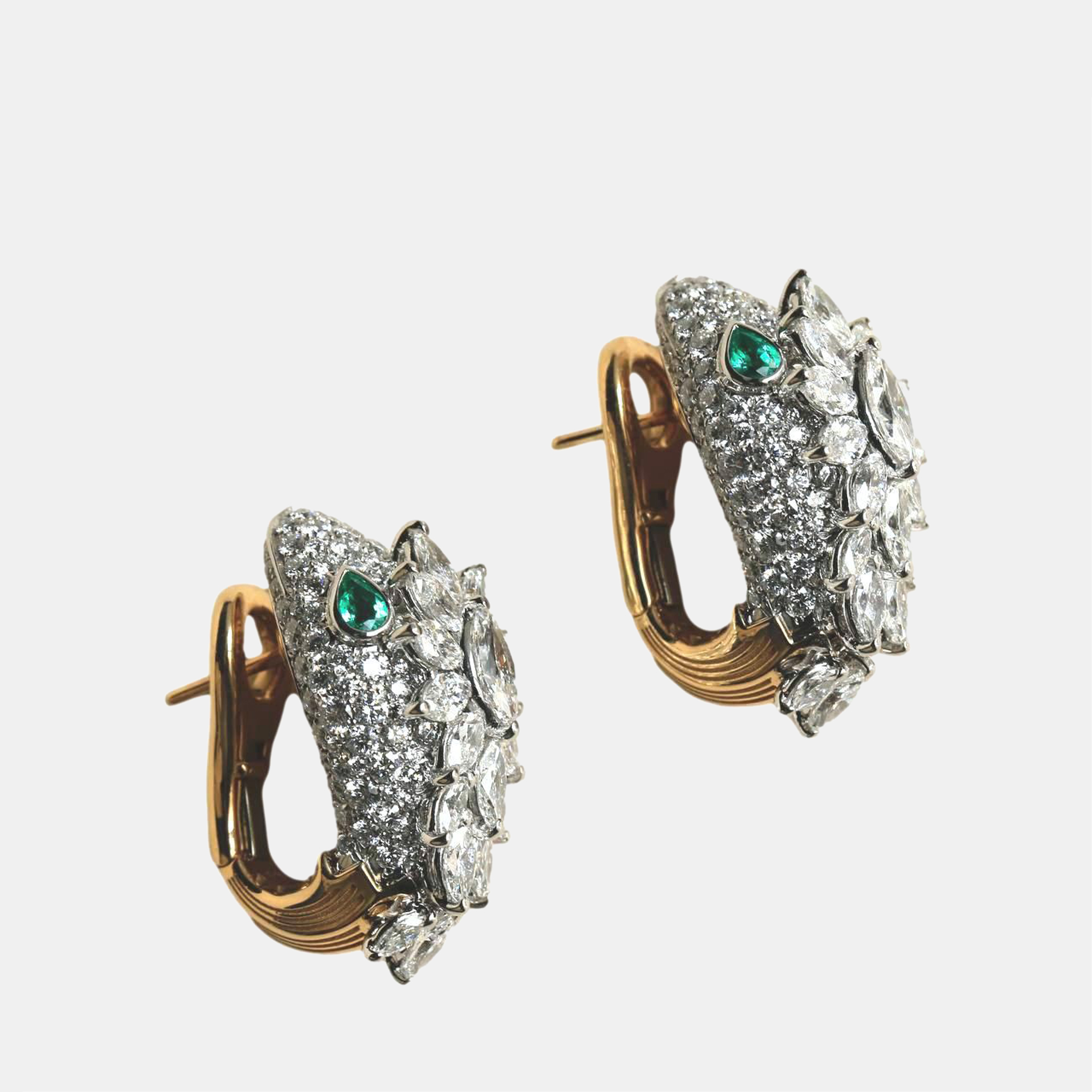 

Bvlgari Serpenti Platinum 18K Yellow Gold Diamond Emerald Earrings