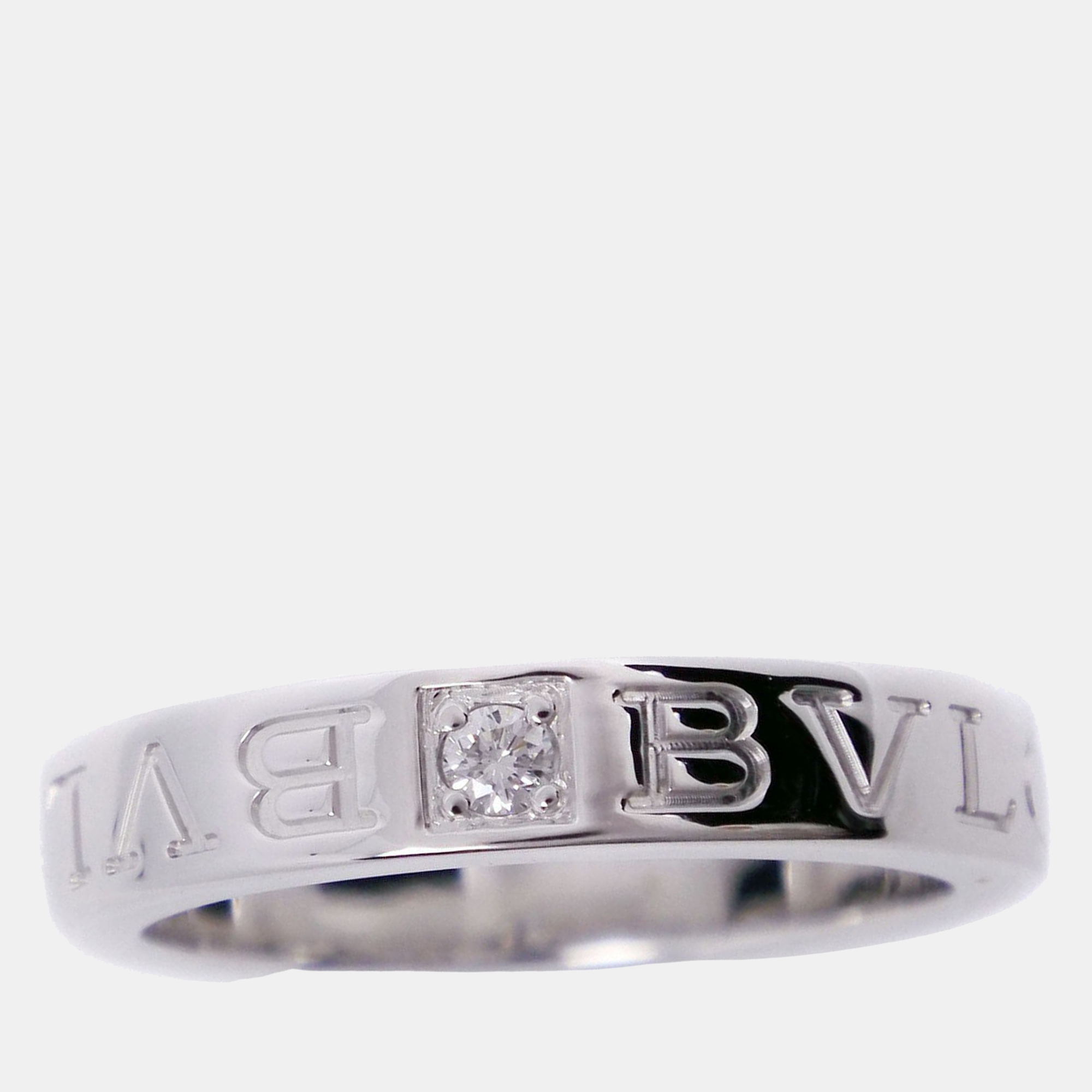 

Bvlgari 18K White Gold Diamond Ring EU 50