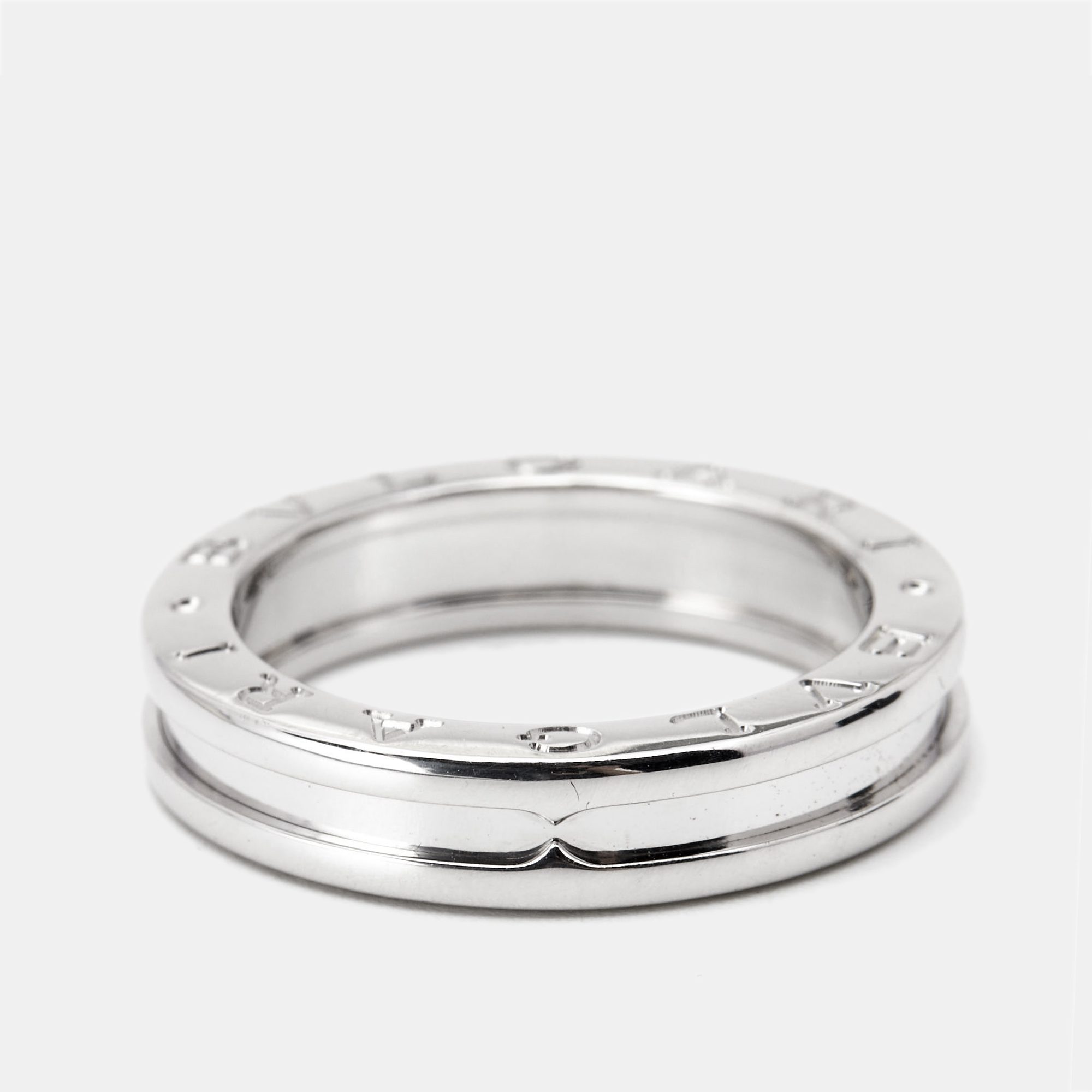 

Bvlgari B.Zero1 1-Band 18k White Gold Ring Size