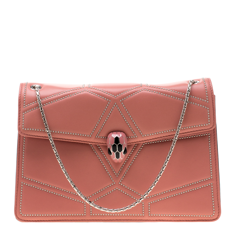 مملوكة مسبقًا Bvlgari Pink Studded Leather Medium Serpenti Forever Shoulder Bag