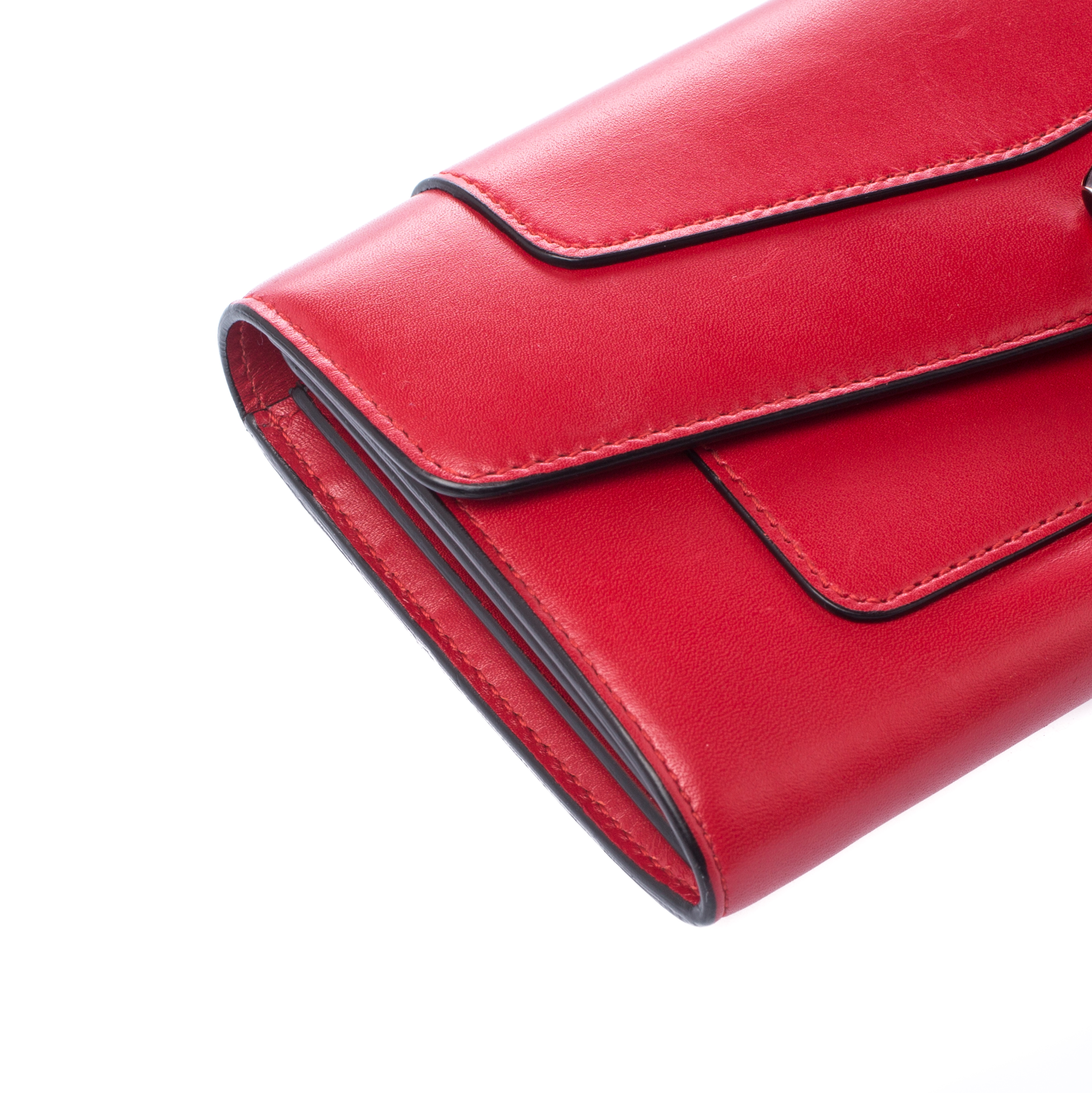 Bvlgari Serpenti Forever Bi-Fold Wallet Red – STYLISHTOP