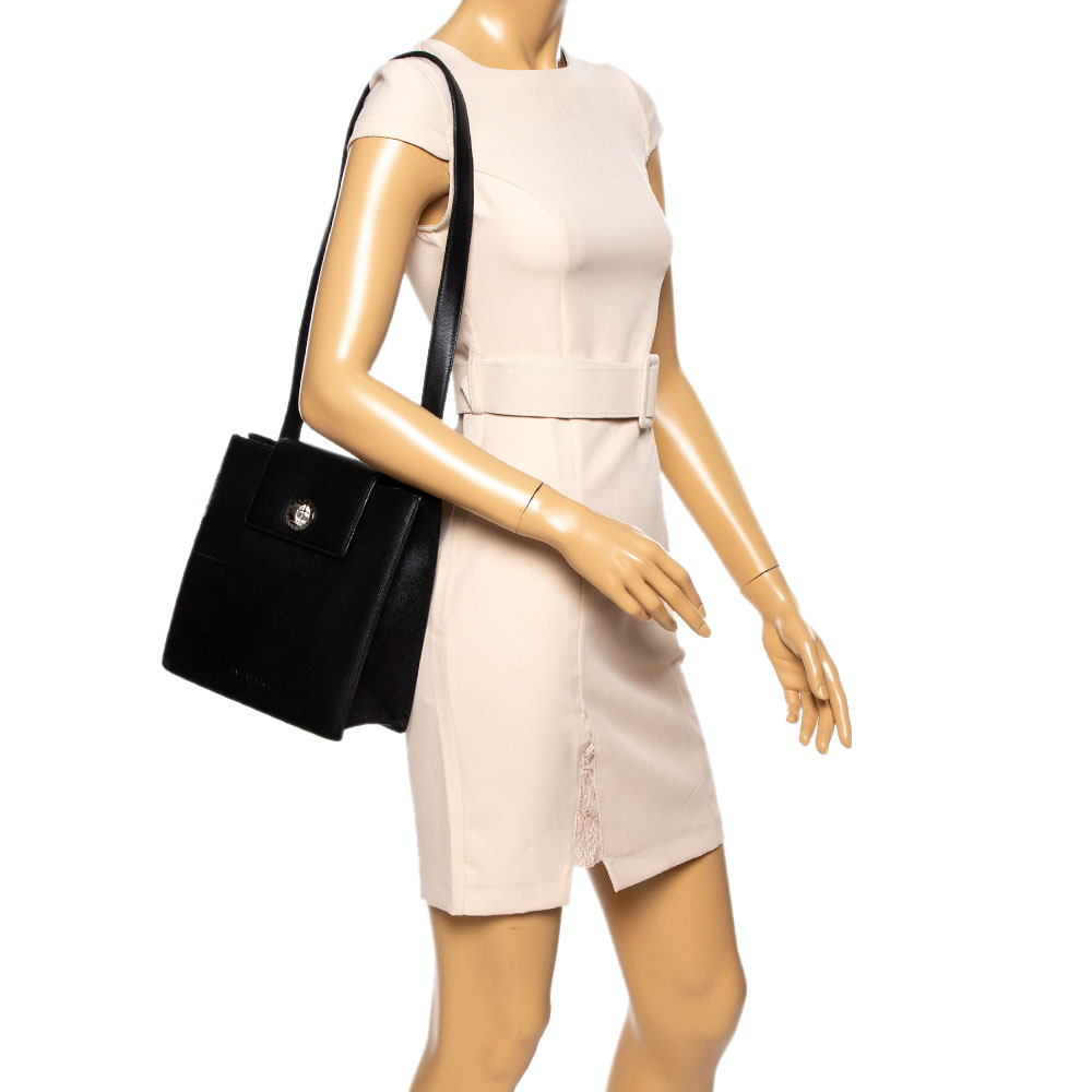 

Bvlgari Black Leather Accordion Shoulder Bag