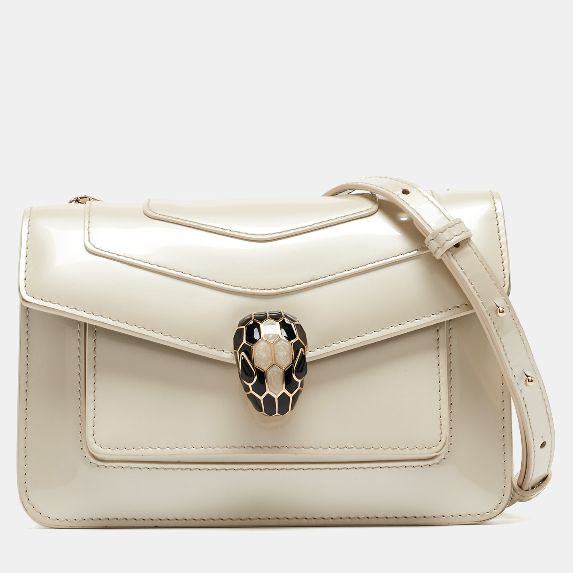

Bvlgari Off White Patent Leather  Serpenti Forever Shoulder Bag