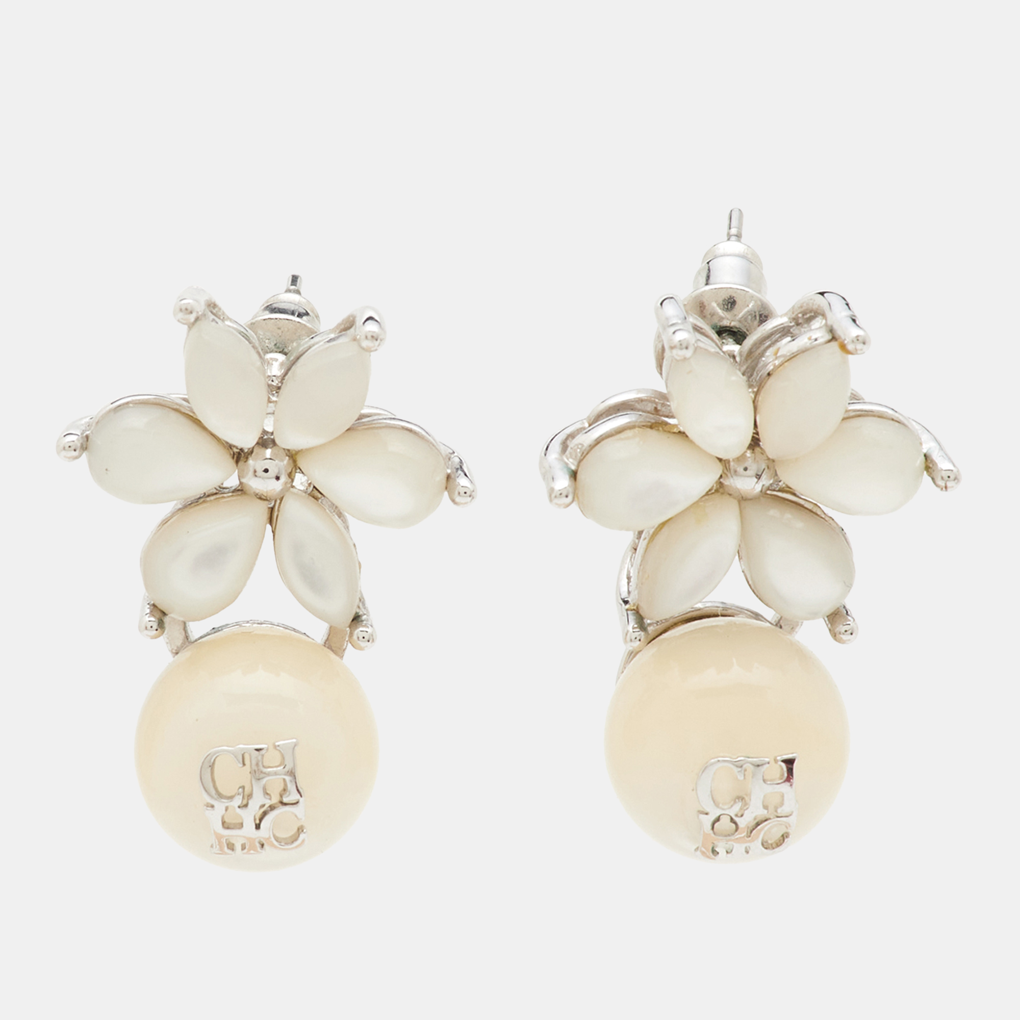 

Carolina Herrera Jasmine Mother of Pearl Resin Silver Tone Drop Earrings