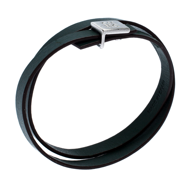 

CH Carolina Herrera Green Leather Silver Tone Double Wrap Bracelet