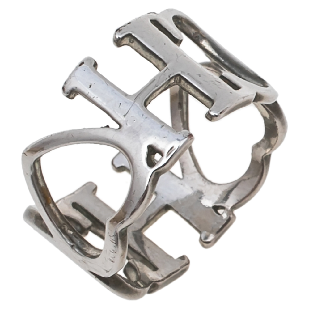 

Carolina Herrera Logo & Heart Silver Tone Band Ring Size