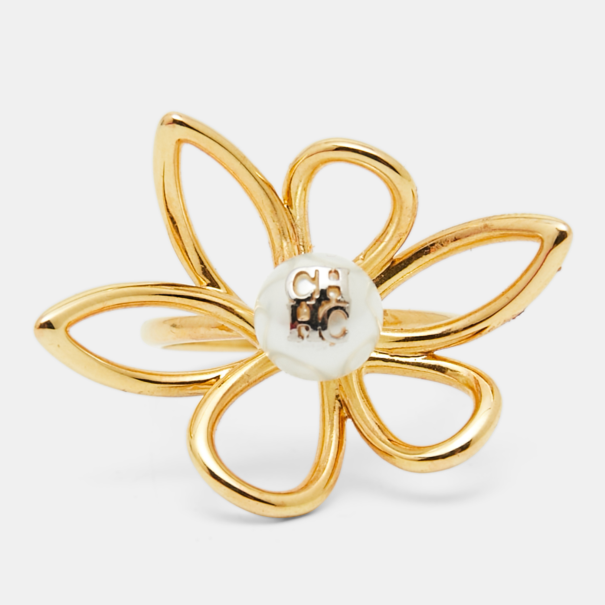 

Carolina Herrera CH Floral Faux Pearl Gold Tone Cocktail Ring Size