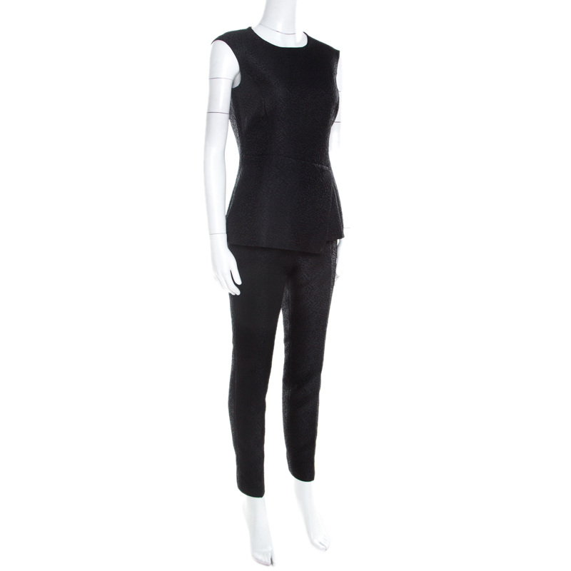 

Carolina Herrera Black Embossed Jacquard Sleeveless Top and Trousers Set