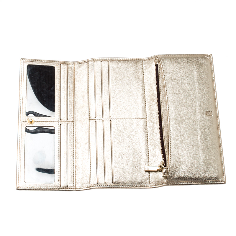 

Carolina Herrera Gold Trifold Wallet, Metallic