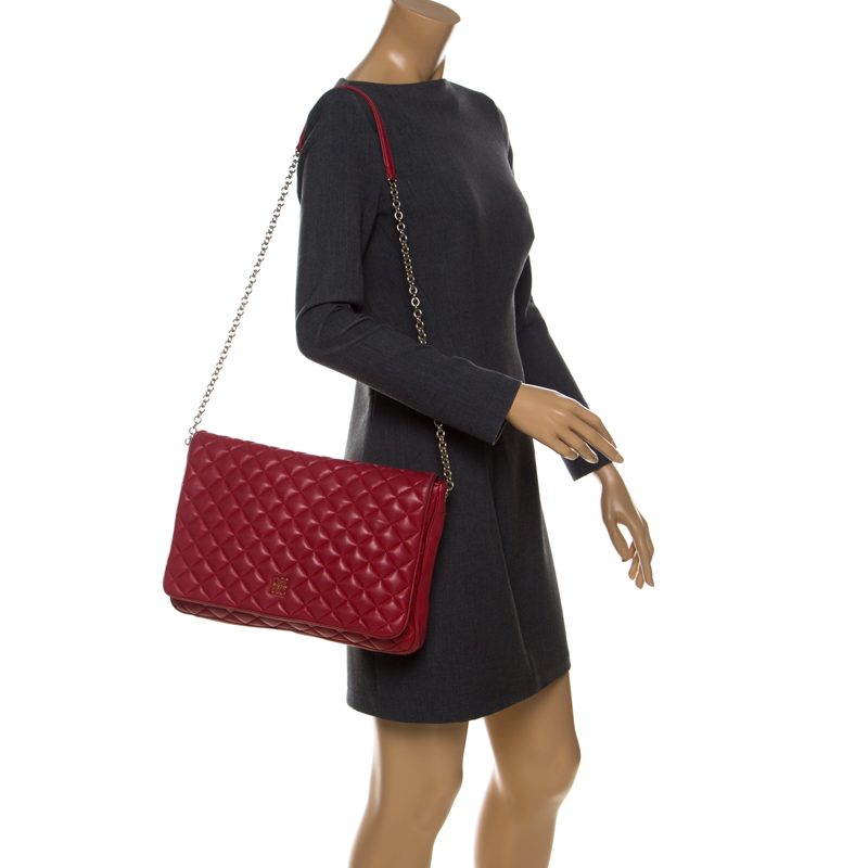 

Carolina Herrera Red Quilted Leather Flap Chain Shoulder Bag