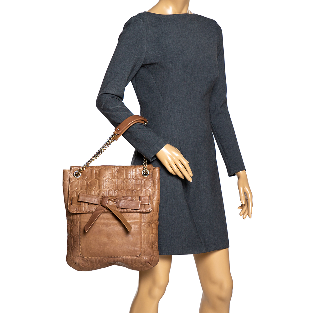 

Carolina Herrera Light Brown Embossed Leather Bow Flap Hobo