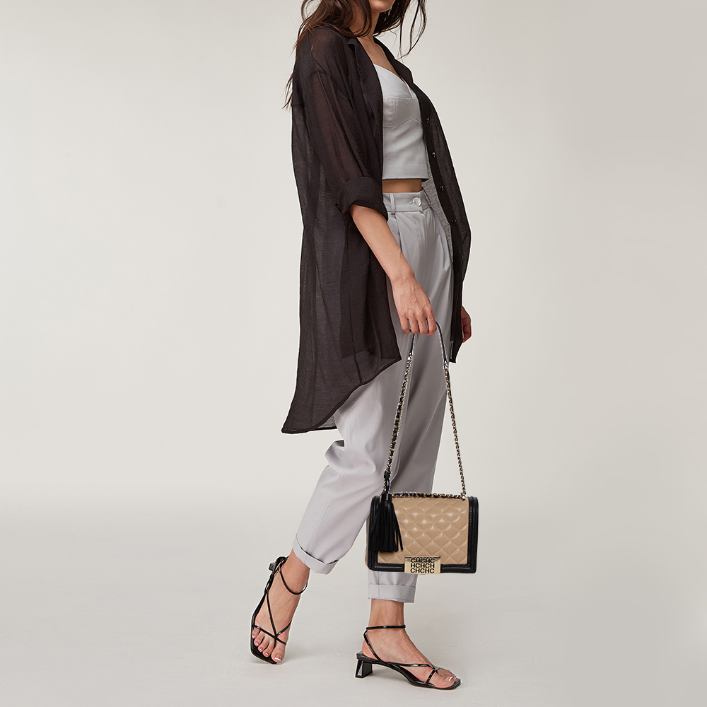 

Carolina Herrera Beige/Black Quilted Leather Flap Shoulder Bag