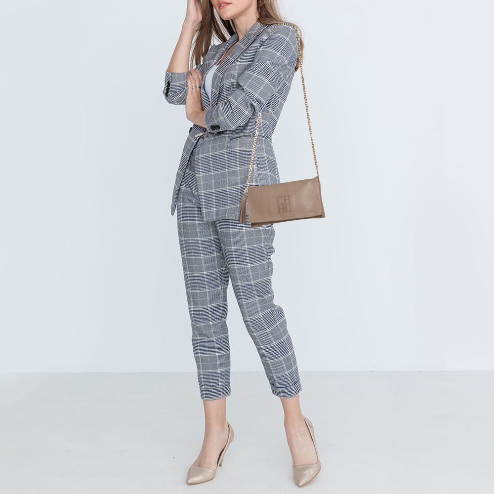 

Carolina Herrera Beige Perforated Logo Leather Flap Tassel Shoulder Bag