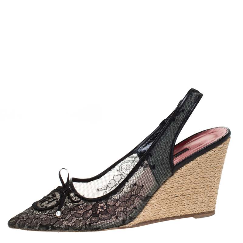 

Carolina Herrera Black Lace And Leather Trim Pointed Toe Wedge Sandals Size