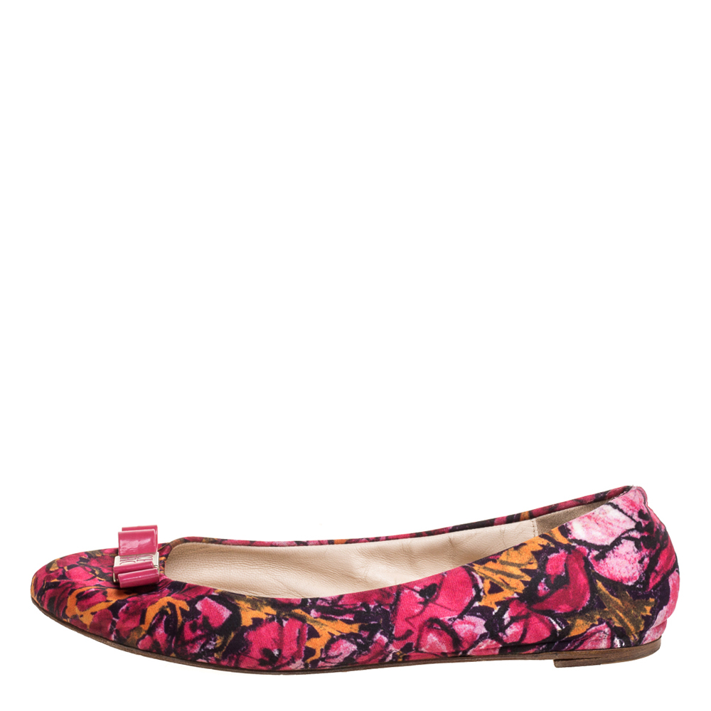 

Carolina Herrera Pink Floral Print Bow Ballet Flats Size, Multicolor