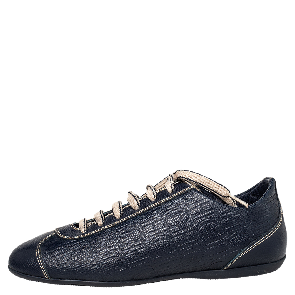 

CH Carolina Herrera Blue Monogram Embossed Leather Low Top Sneakers Size
