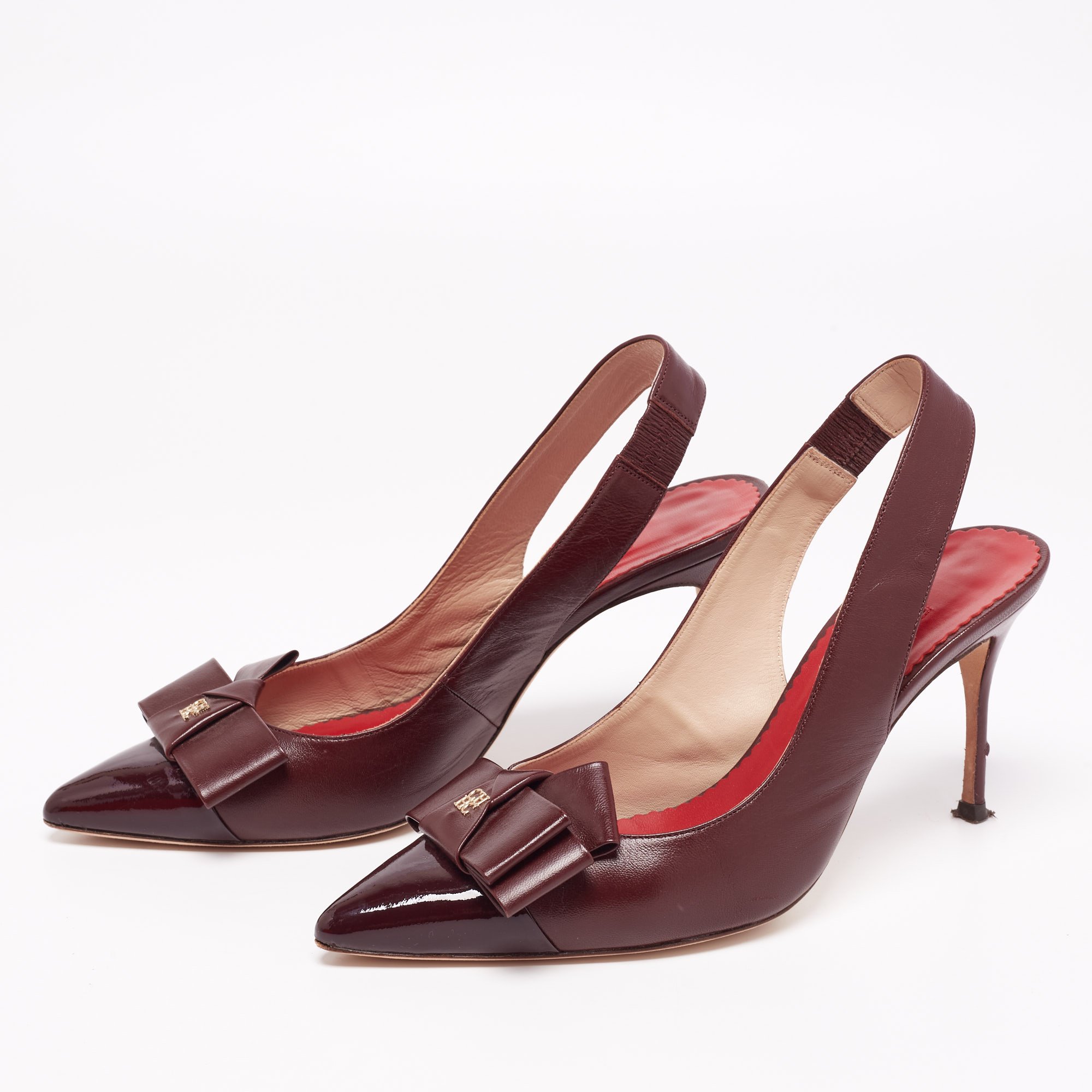 

CH Carolina Herrera Burgundy Leather And Patent Bow Detail Pointed-Toe Slingback Sandals Size