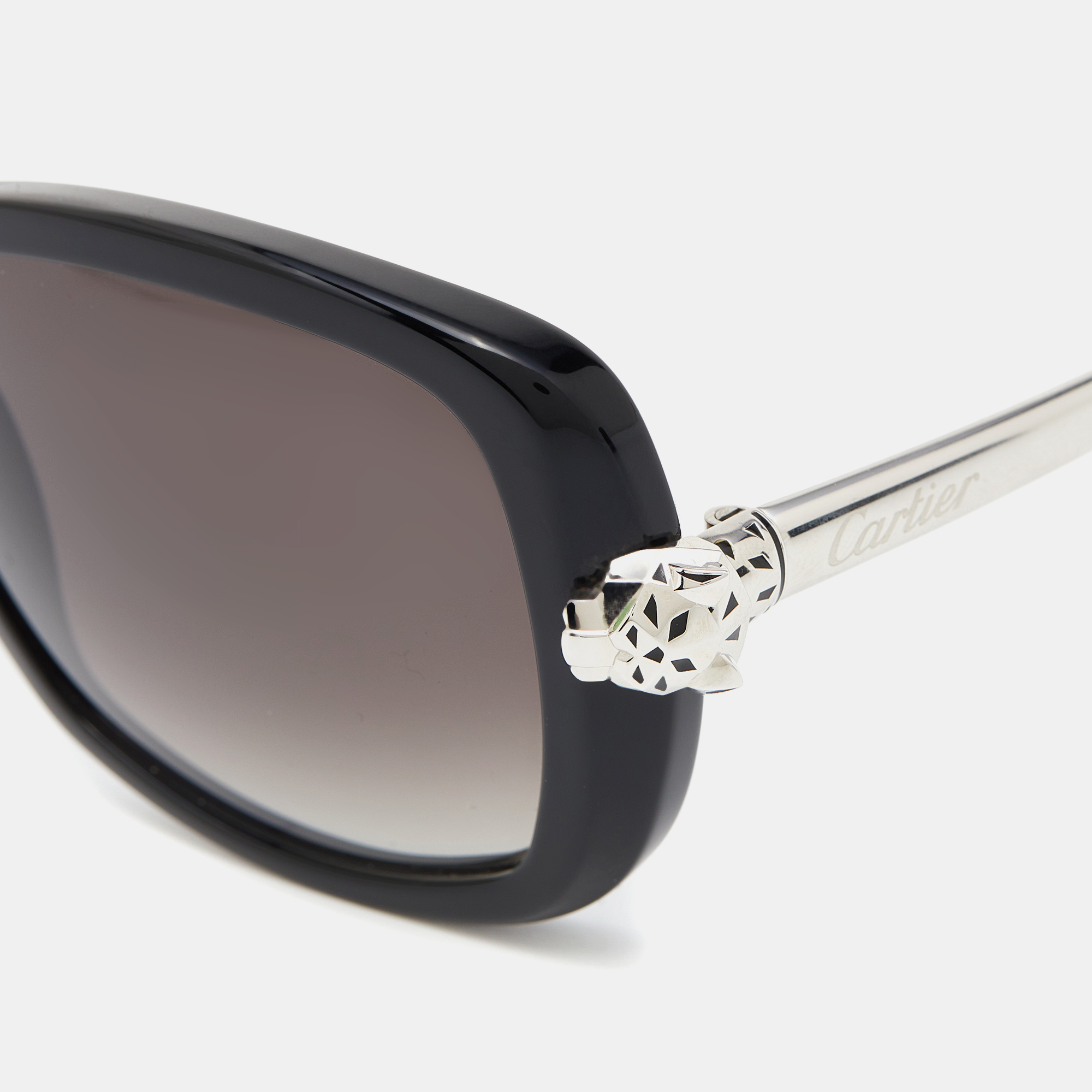 

Cartier Black/Grey Gradient Panthère Wild de Cartier Sunglasses