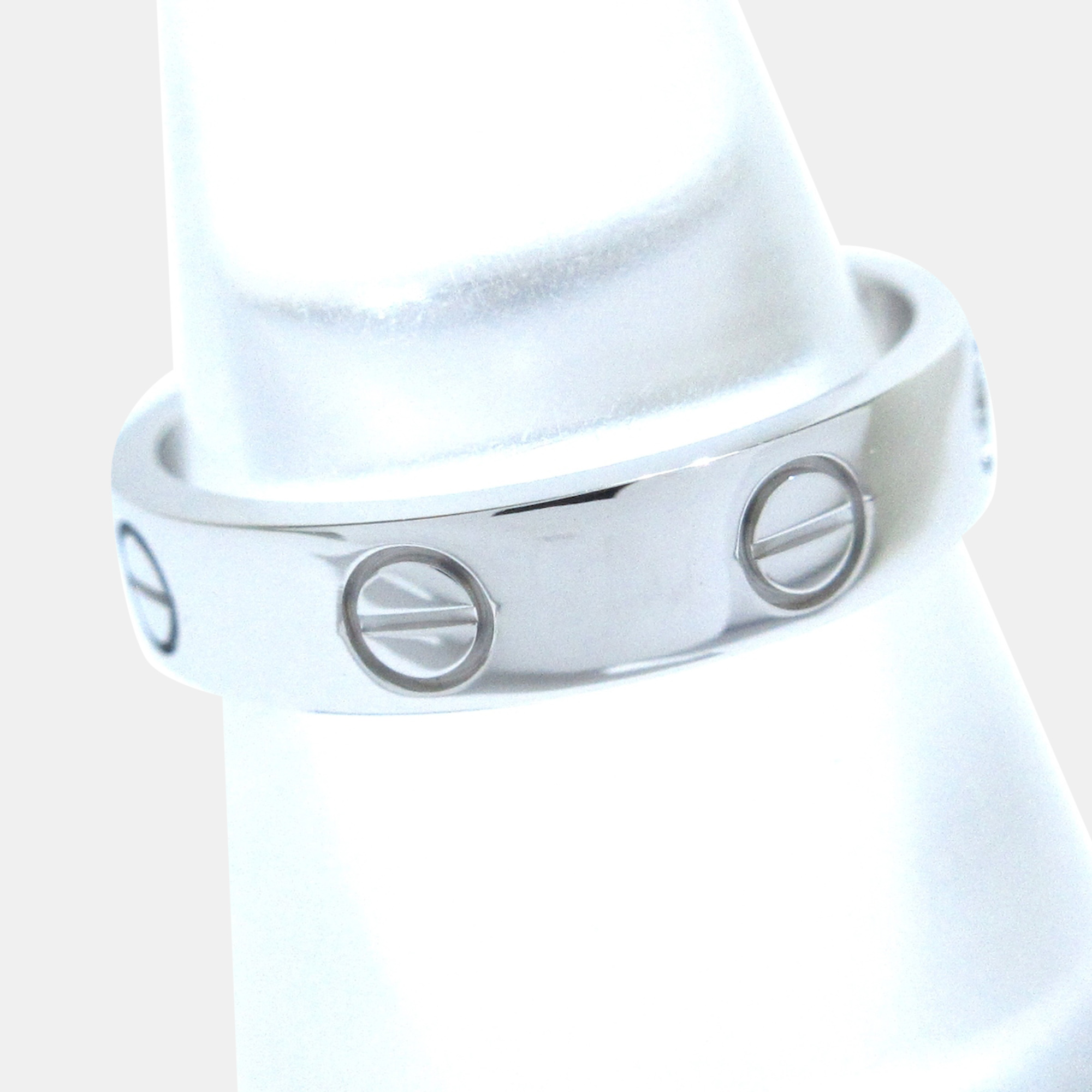 

Cartier Love 18K White Gold Diamond Ring EU 51