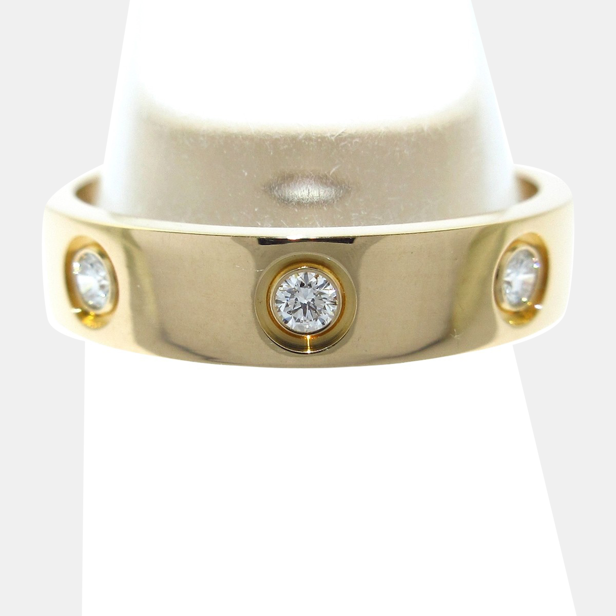

Cartier Love 18K Yellow Gold Diamond Ring EU 51
