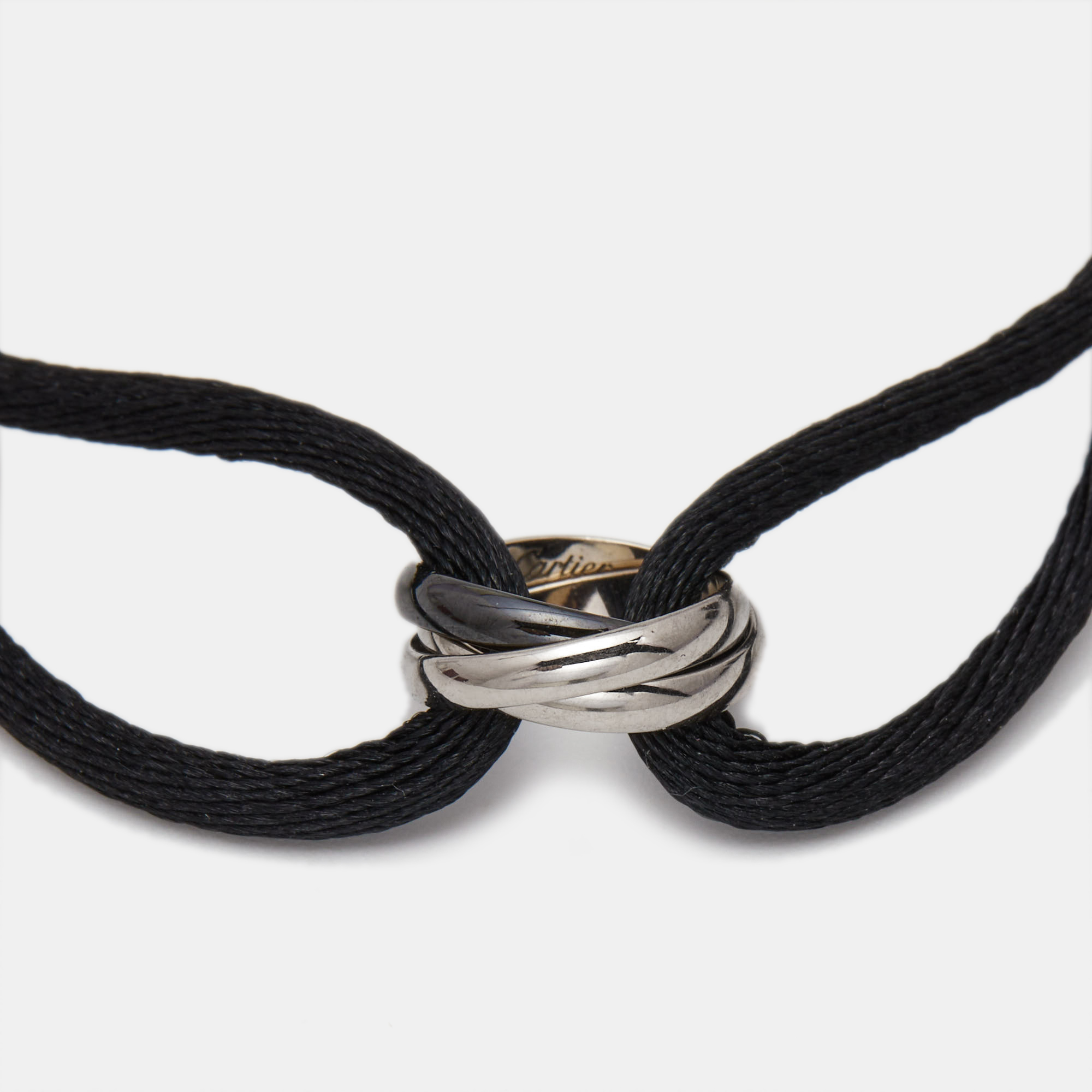 

Cartier Trinity Ceramic 18k White Gold Adjustable Cord Bracelet